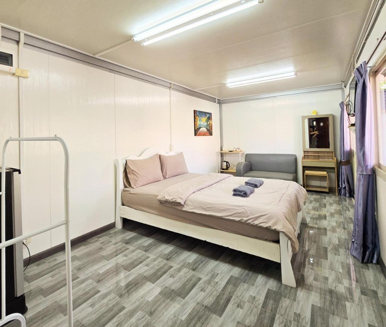 Double Room with Mountain View - Photo 3