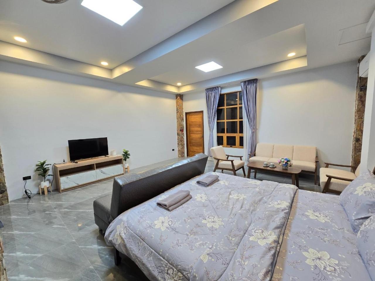 King Room with Mountain View - Photo 2