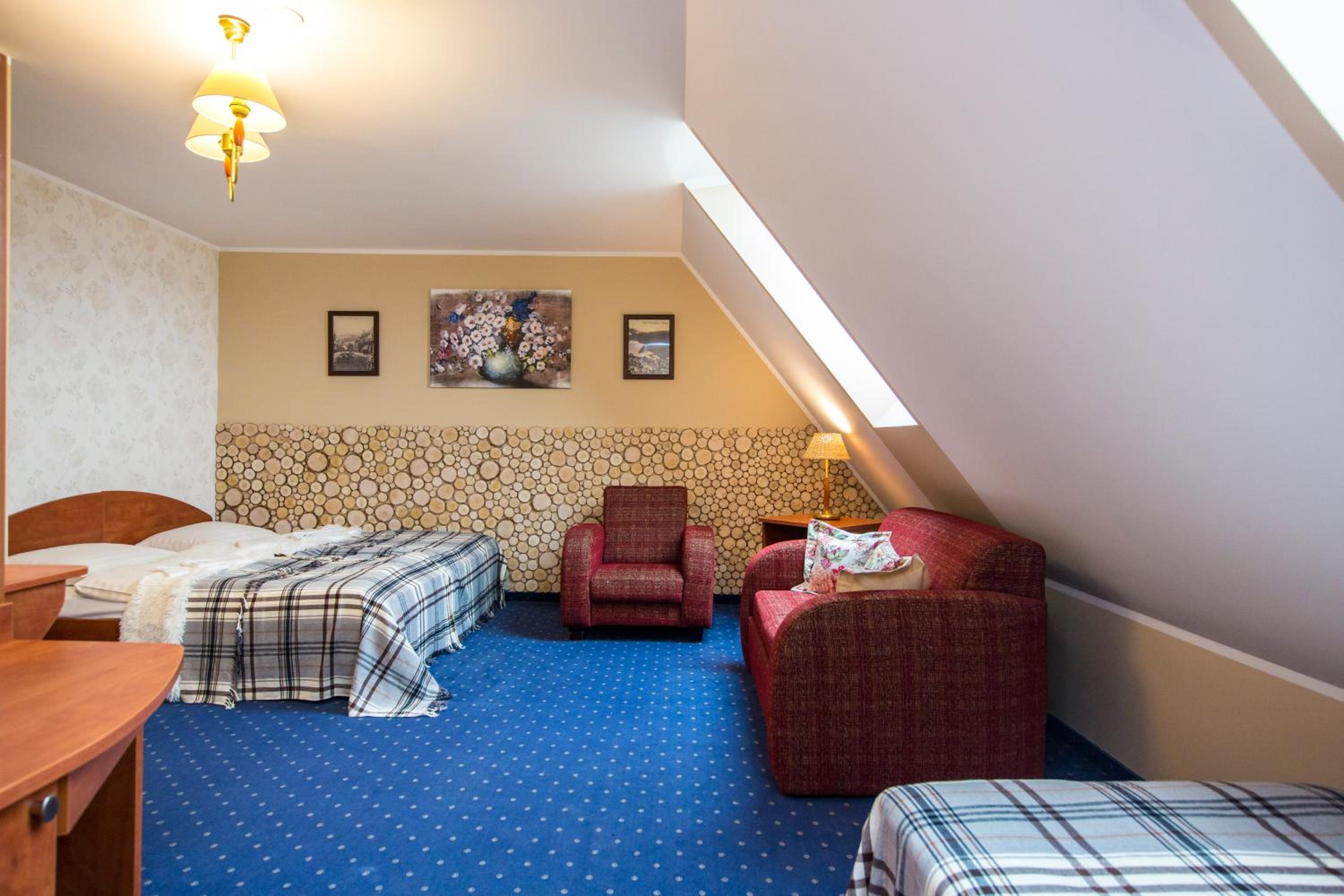 Triple Room - Photo 2
