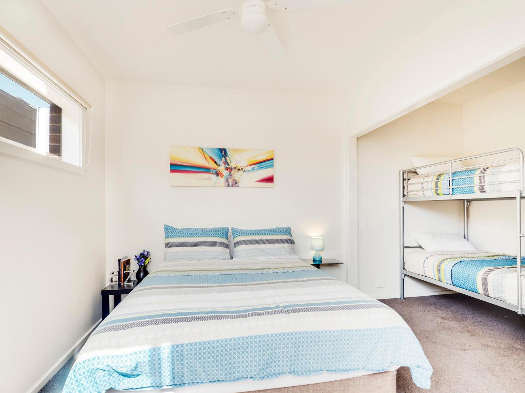 One-Bedroom Family Suite photo 1