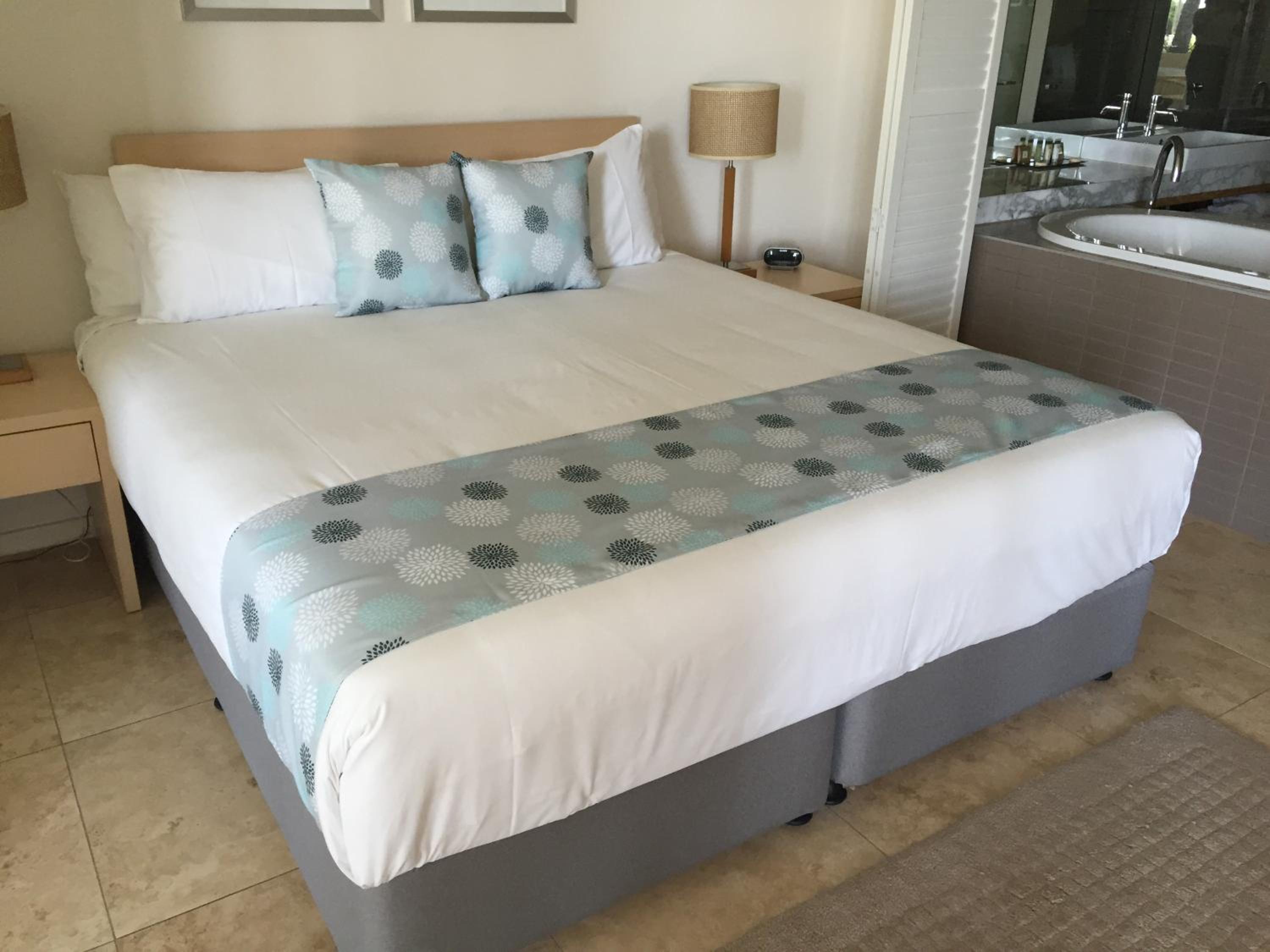 Three-Bedroom Apartment with Sea View