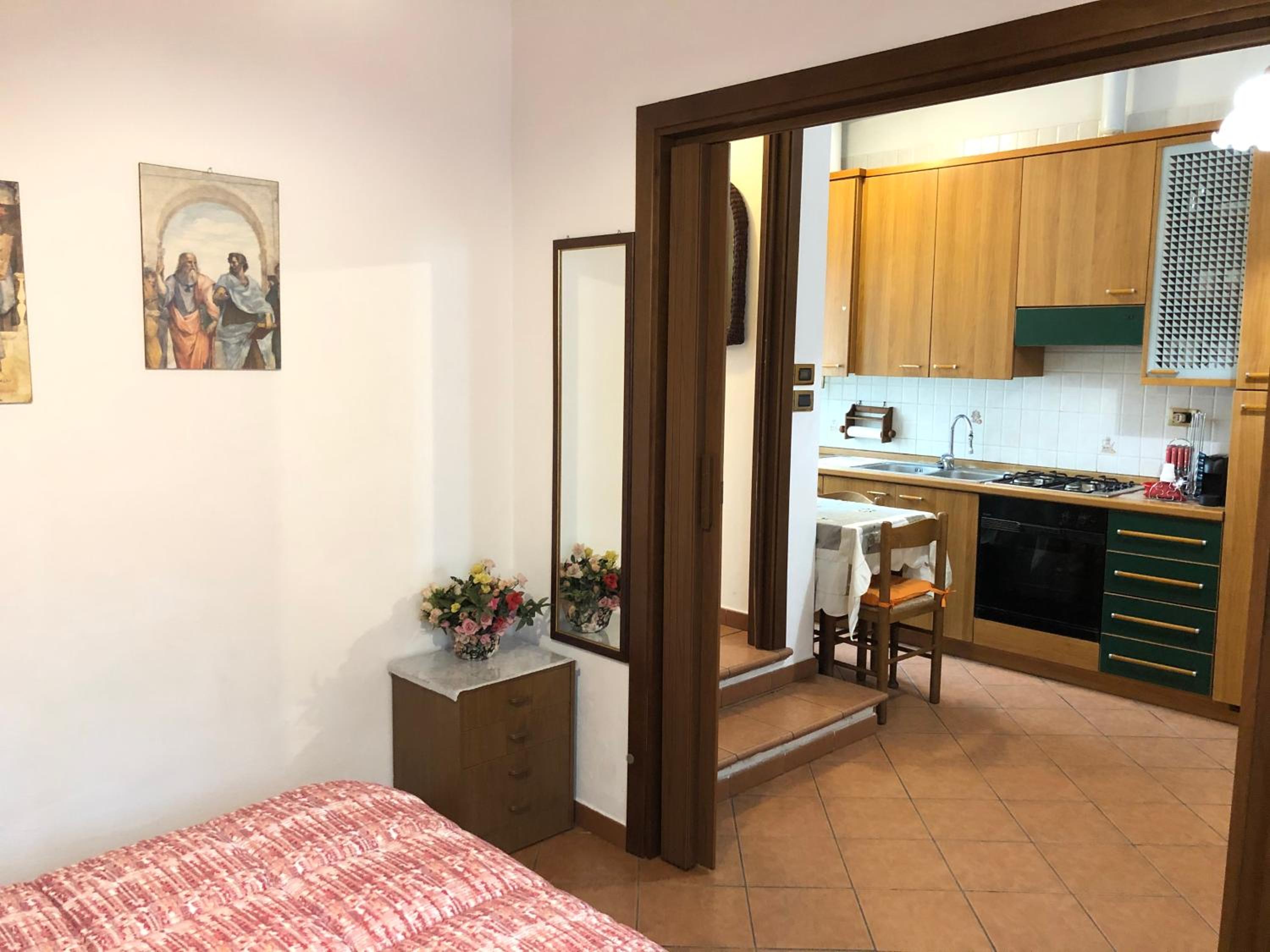 Studio Apartment photo 2