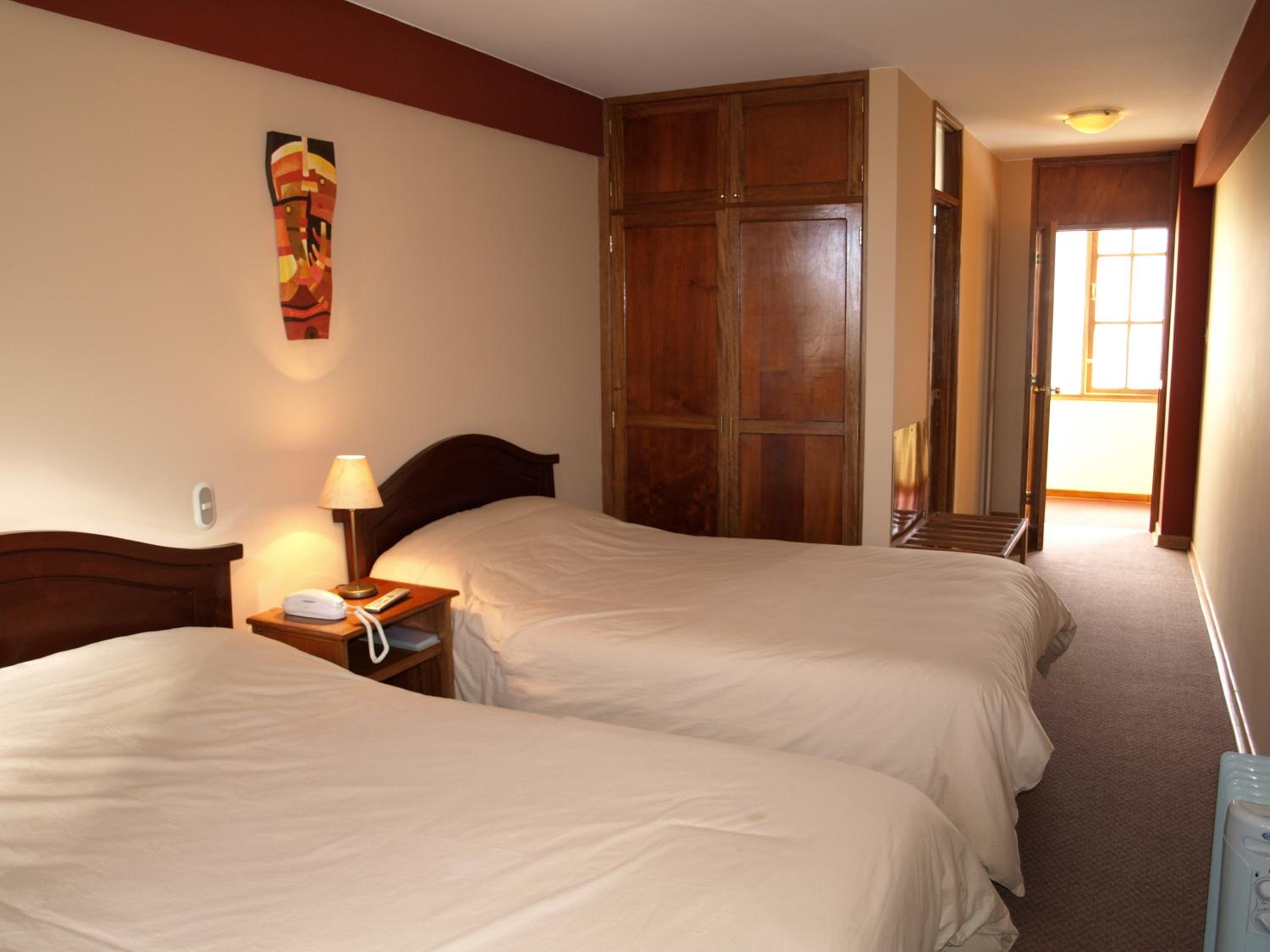 Twin Room - Photo 1