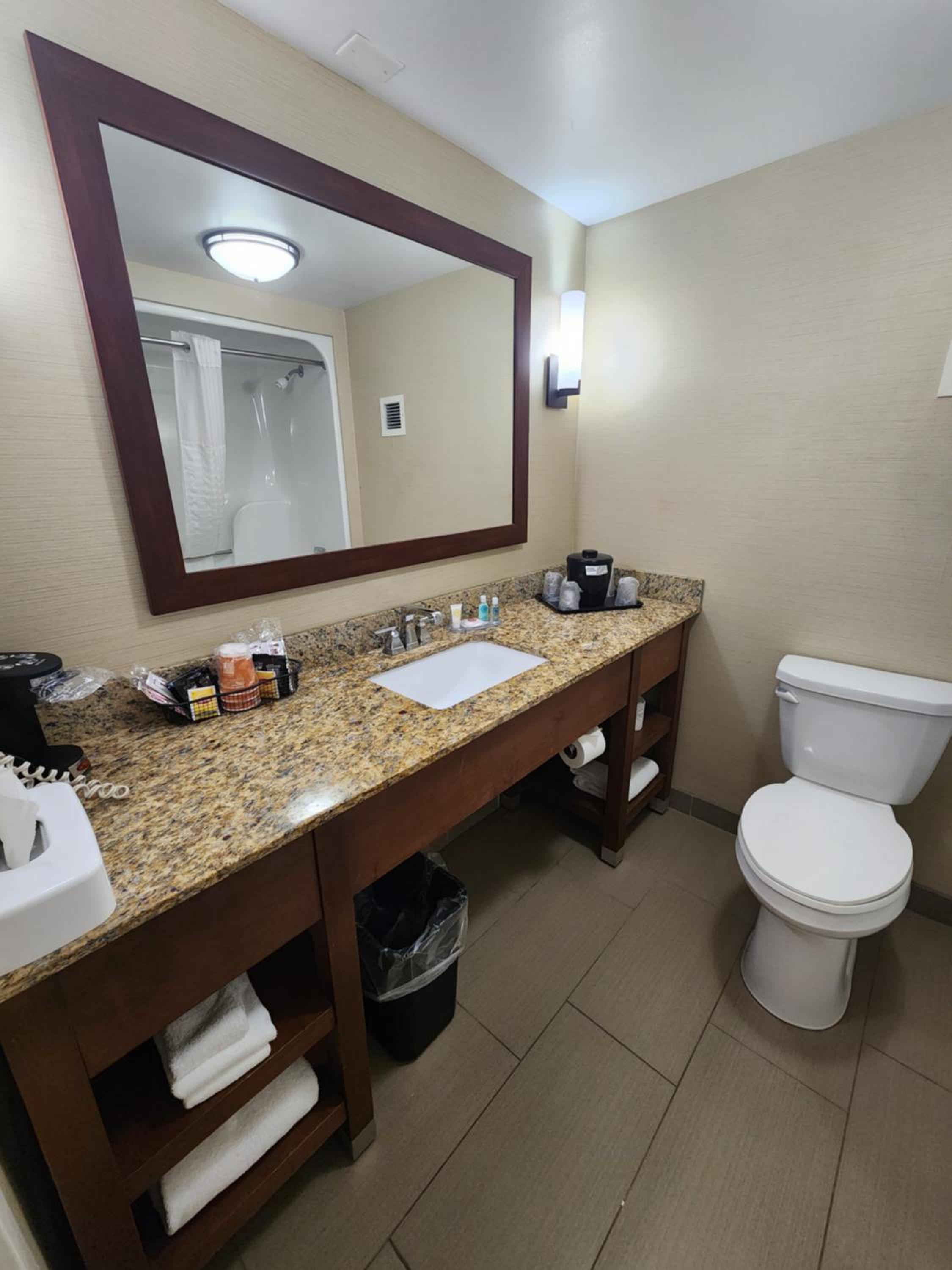 Double Room with Two Double Beds - Non-Smoking