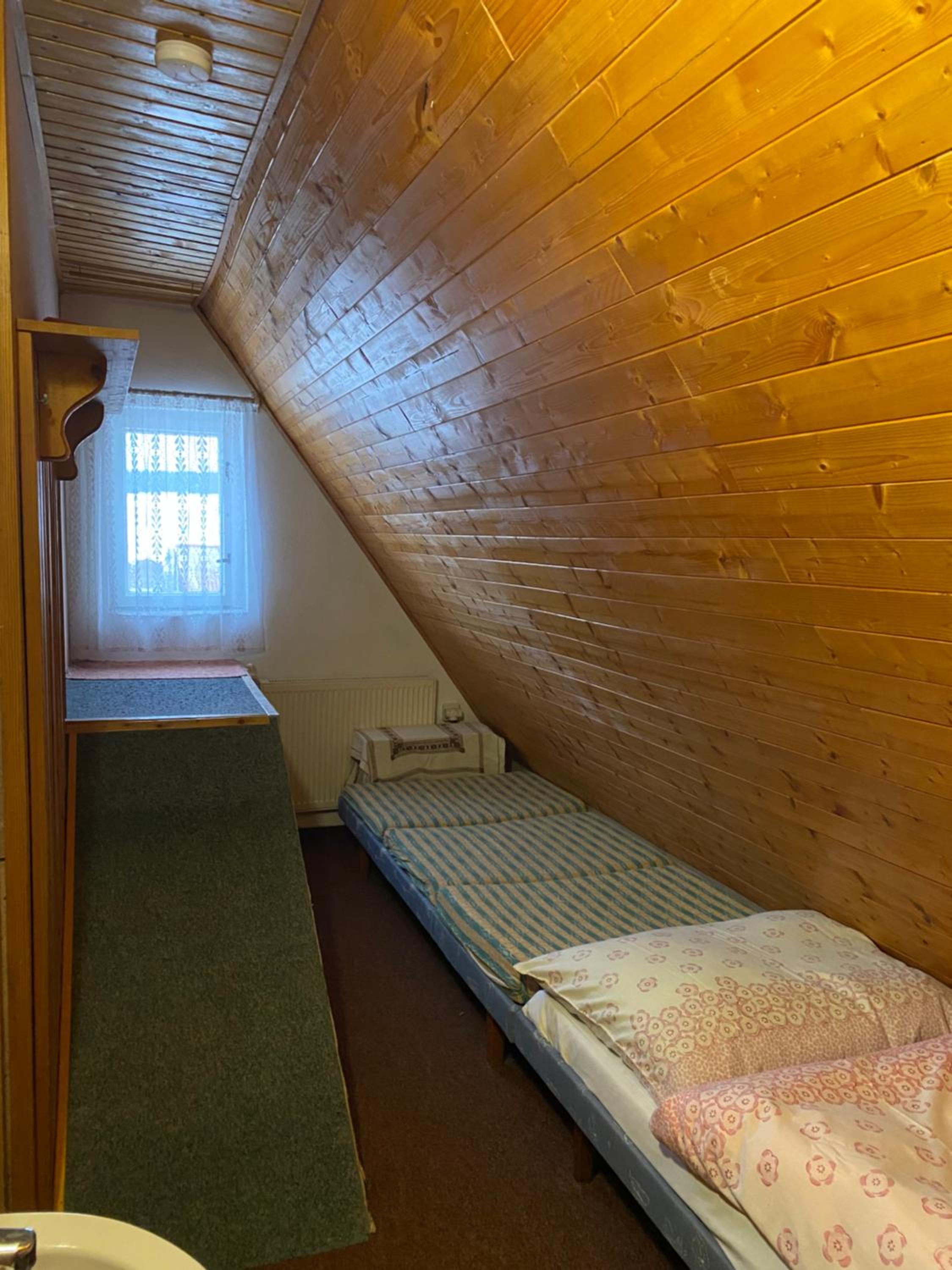 Twin Room photo 2