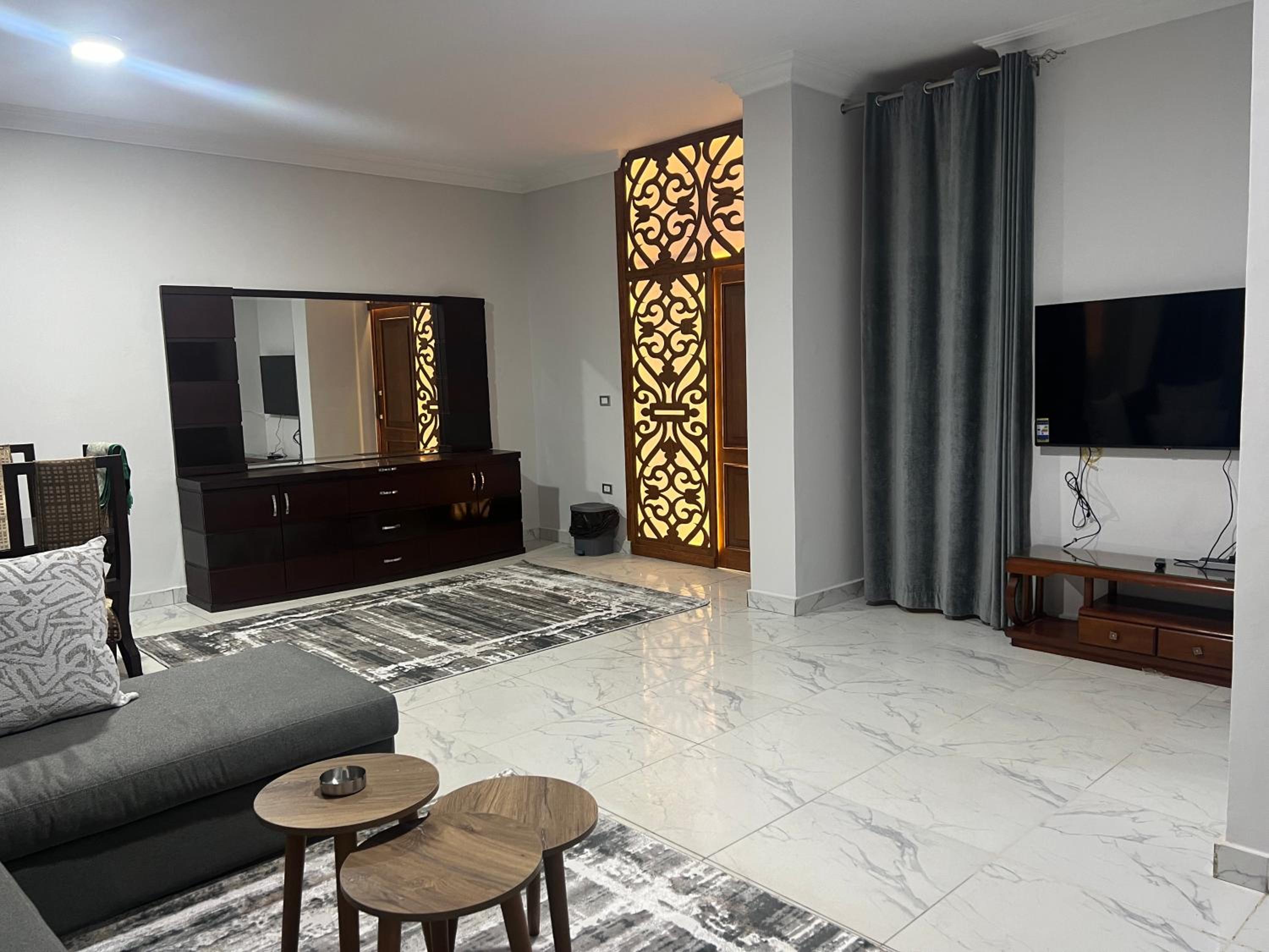 Apartment - Ground Floor photo 1