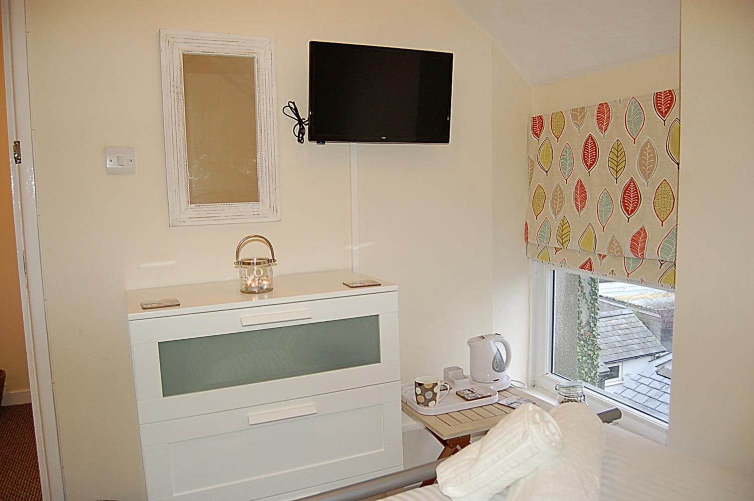 Single Room photo 3