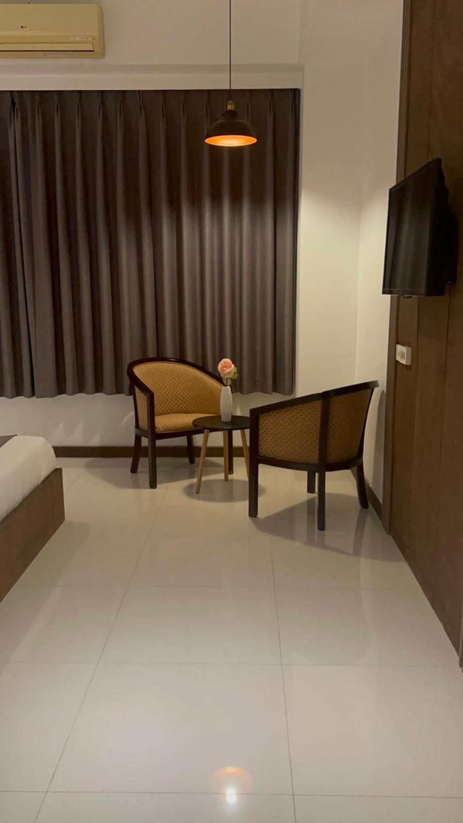 Deluxe Twin Room photo 1