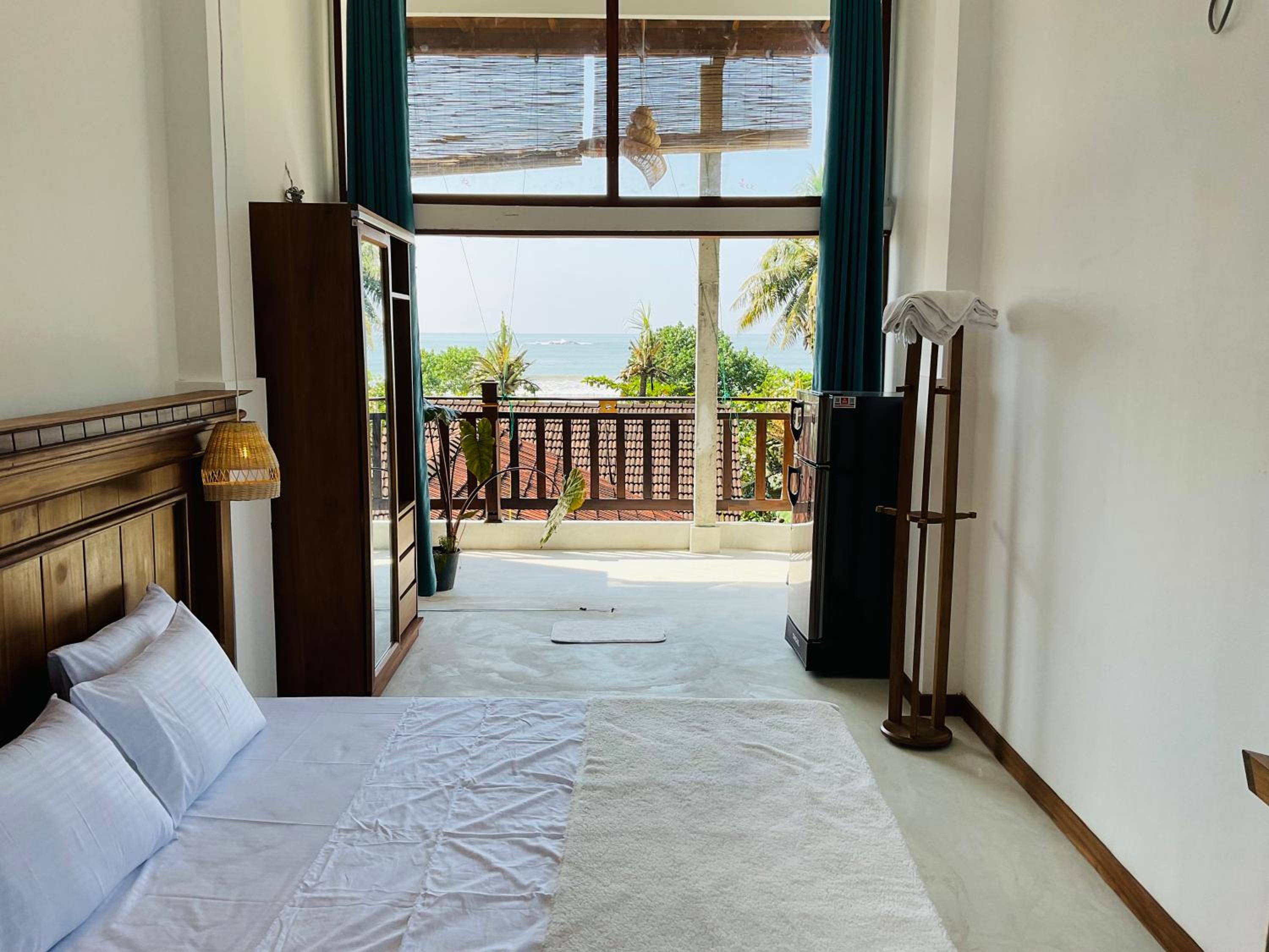 Deluxe Double Room with Balcony and Sea View photo 1