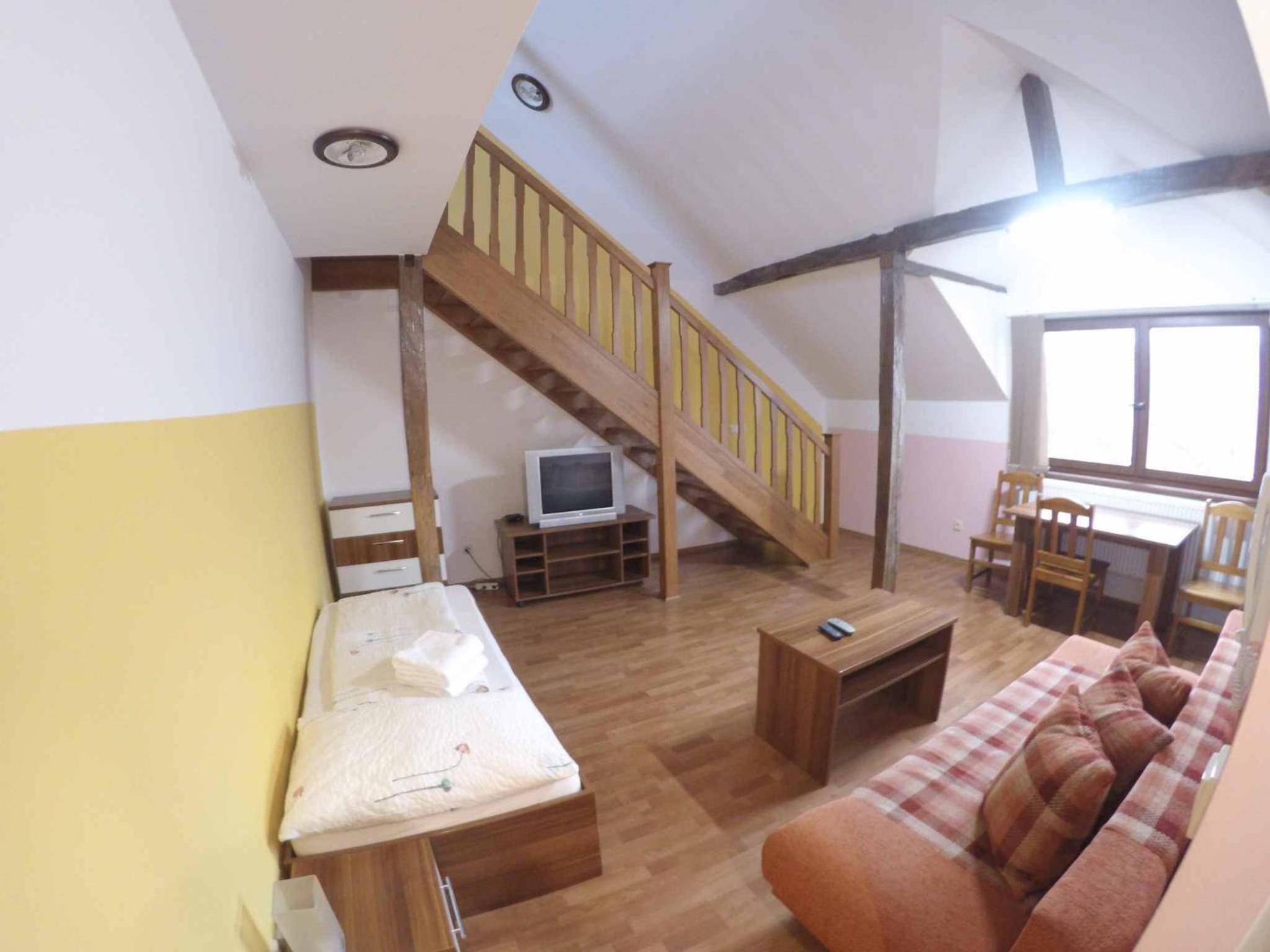 Deluxe Suite - Photo 5