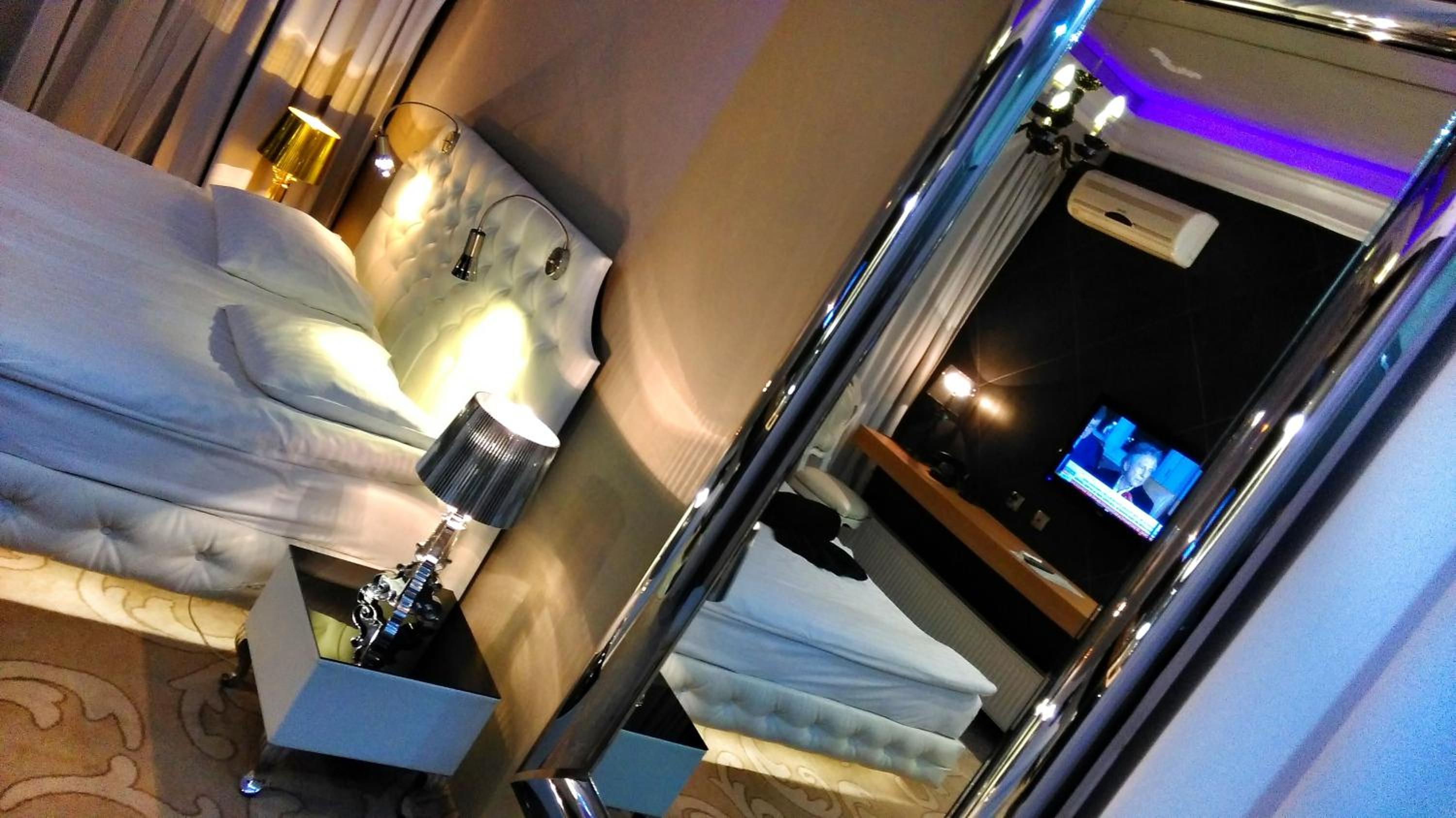 Double Room - Photo 10