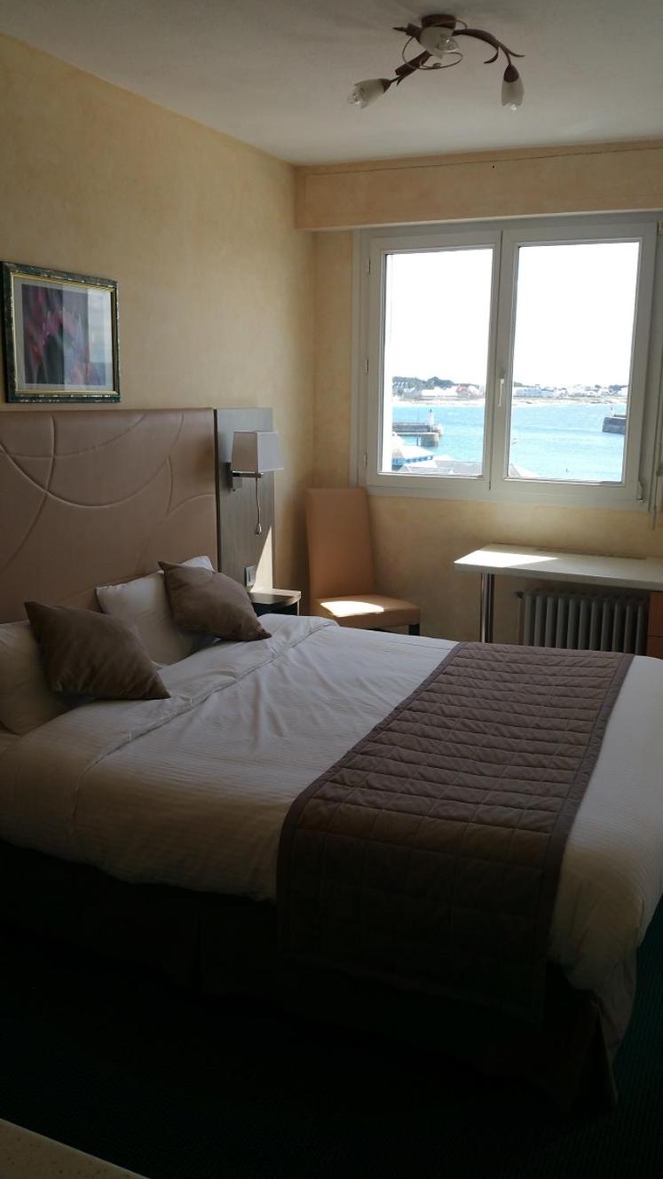Double Room with Sea View - Photo 5