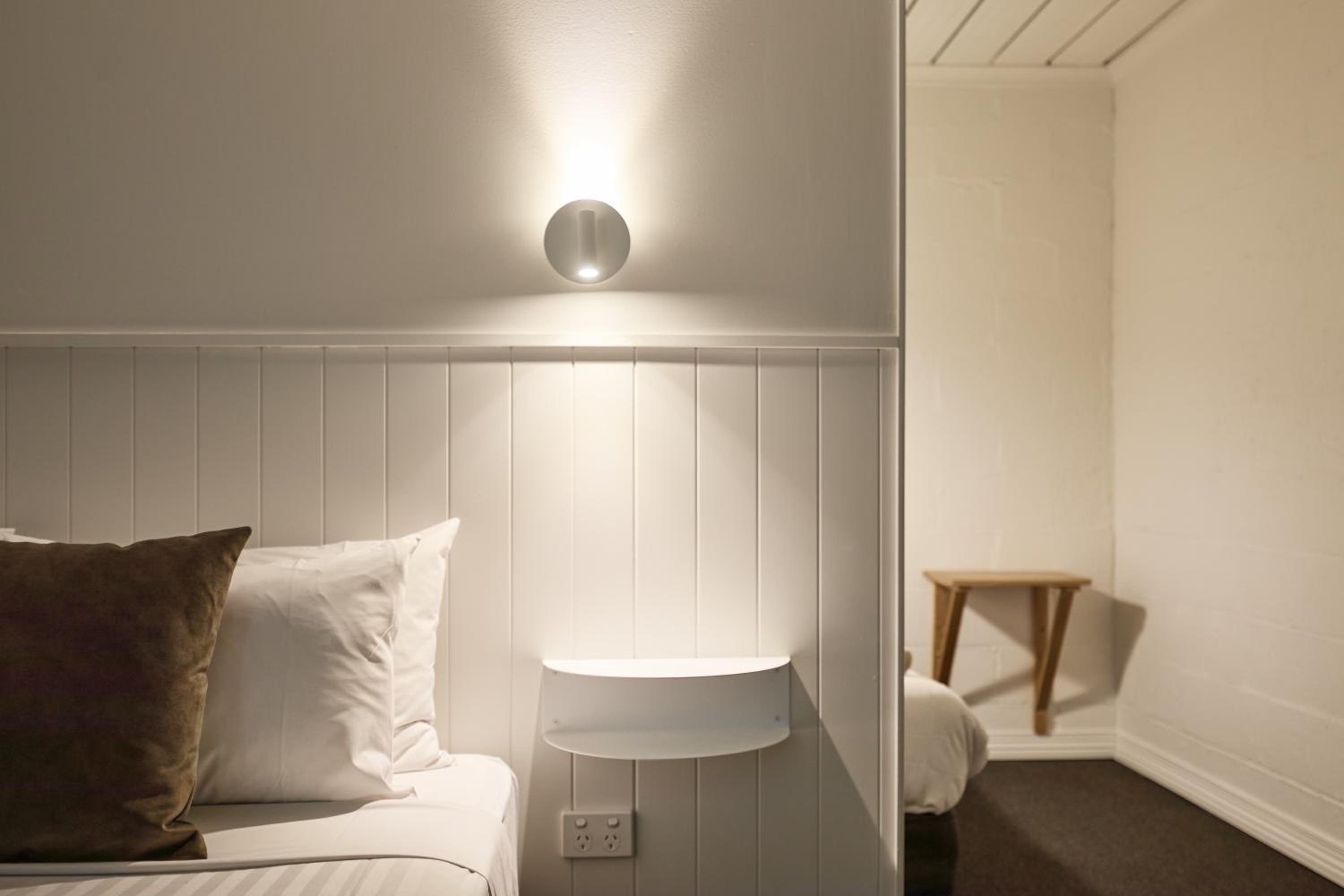 Twin Room with View - Photo 3