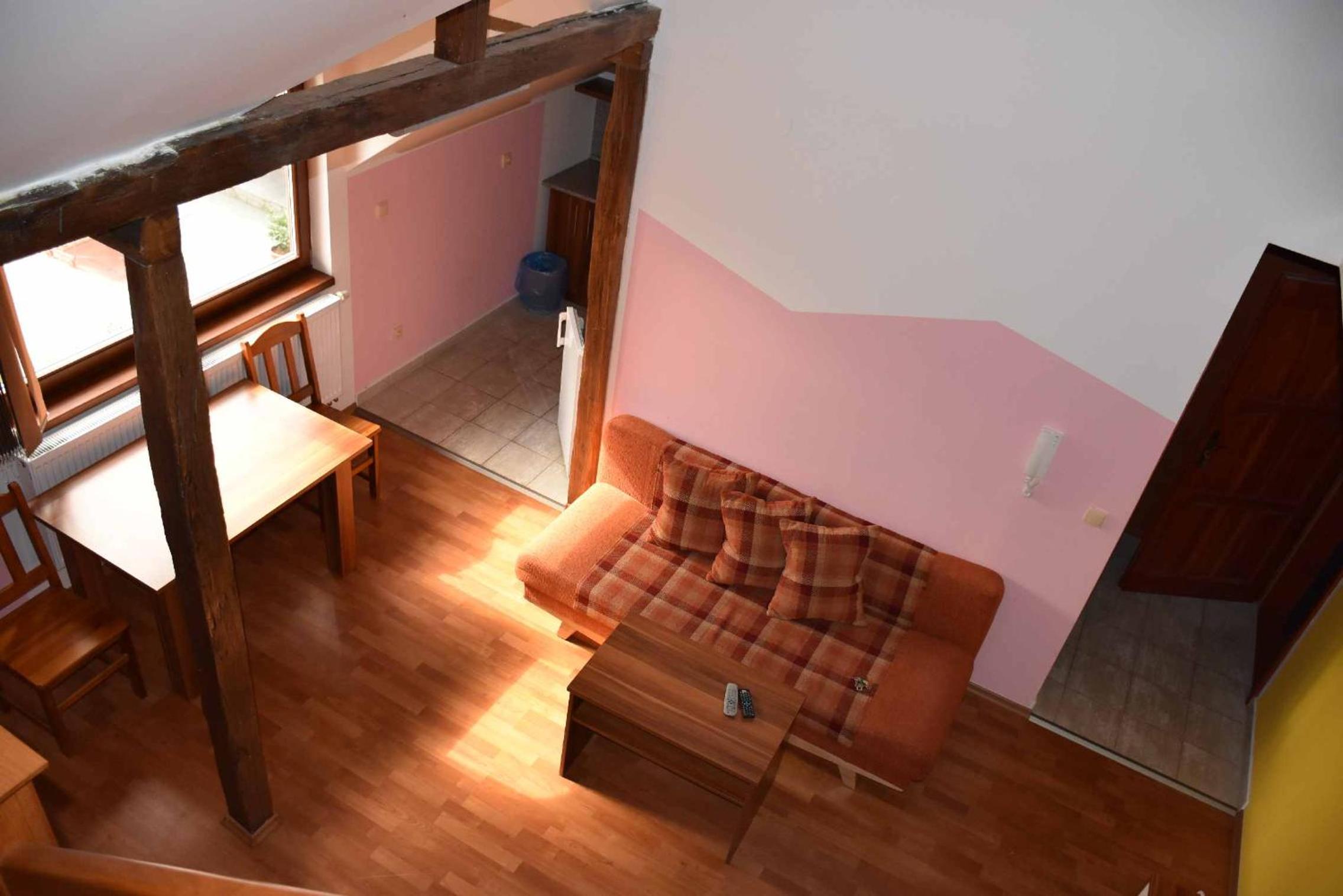 Deluxe Suite - Photo 11