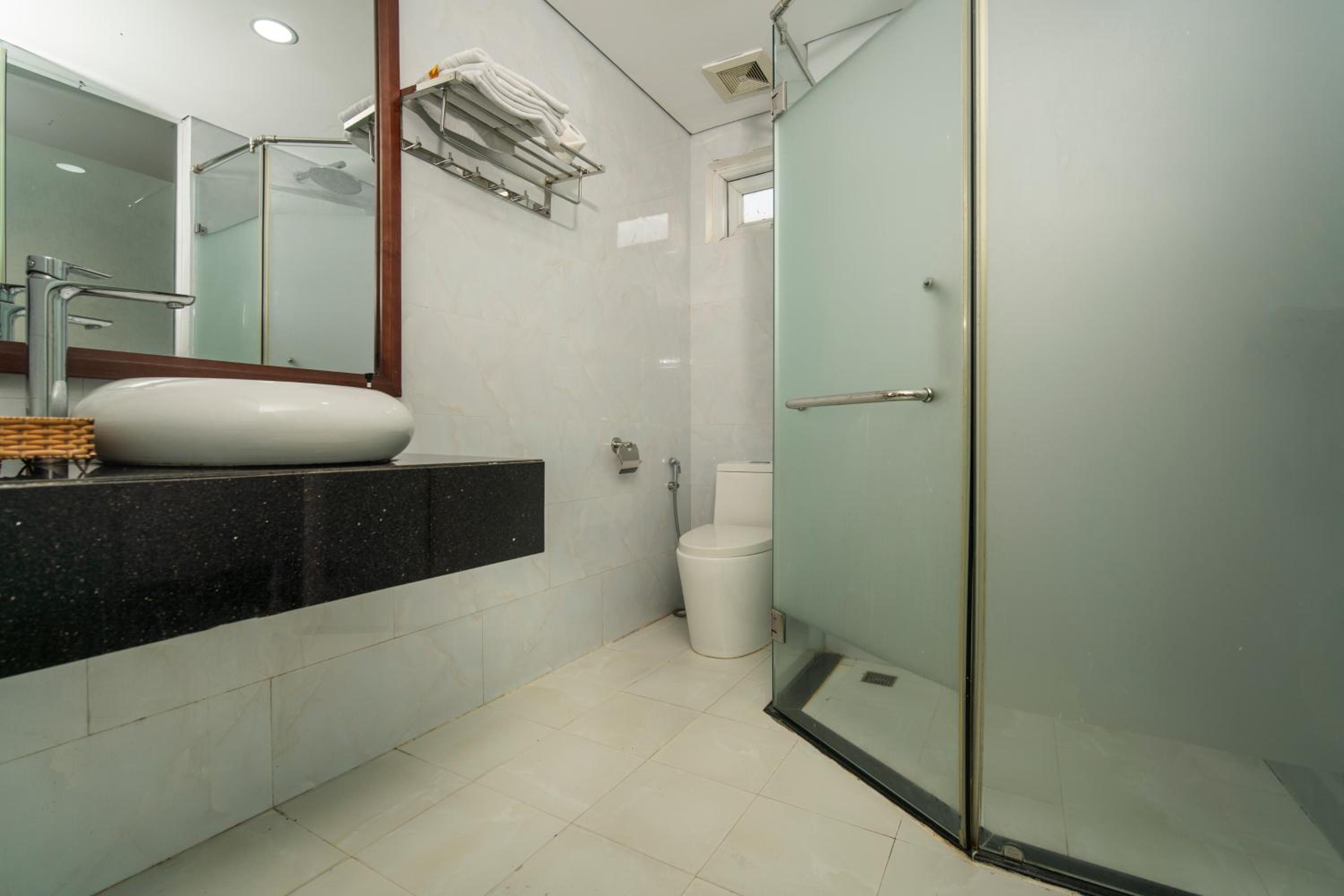 Deluxe Triple Room - Photo 2