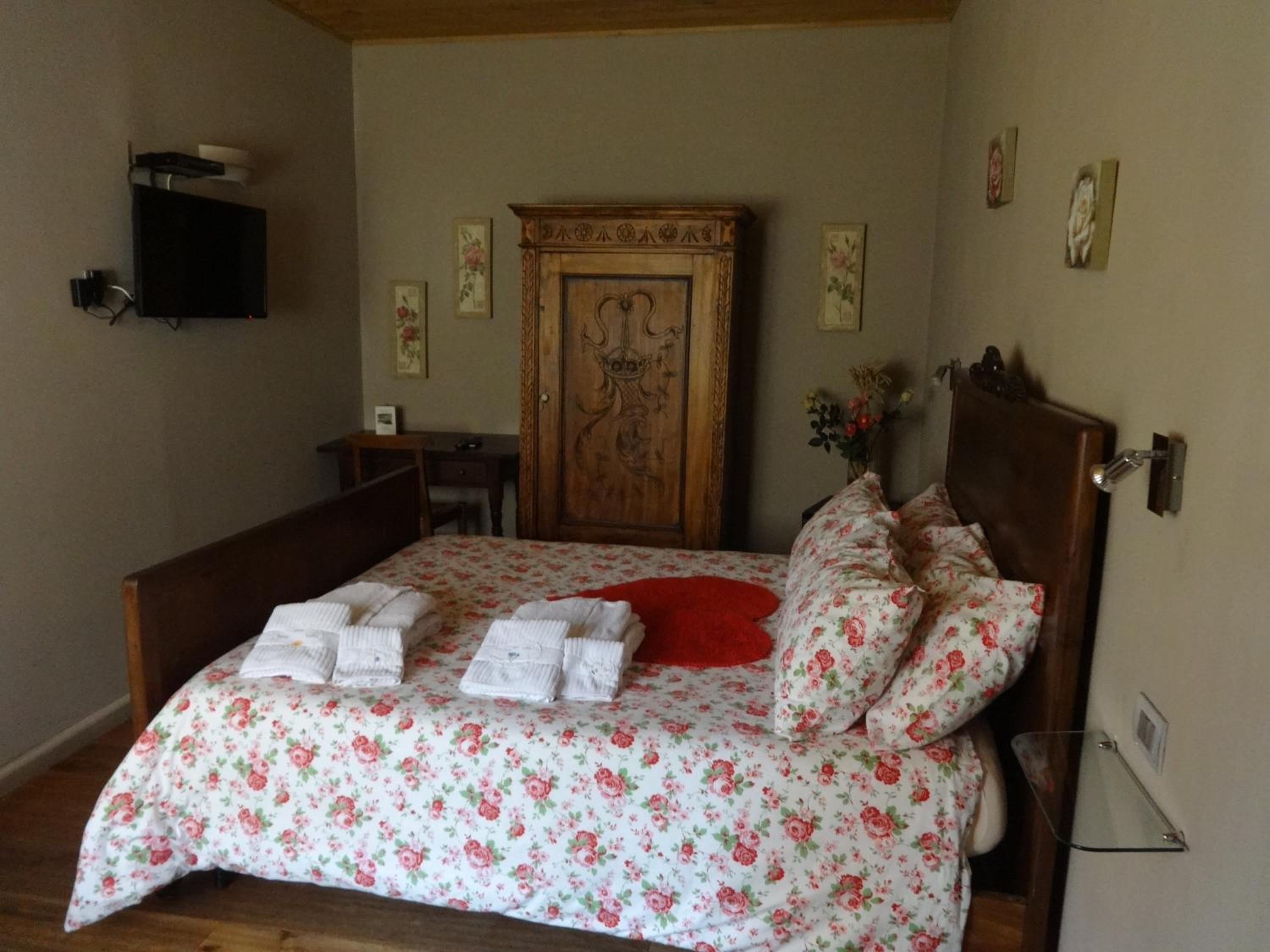 Triple Room with Shower photo 1