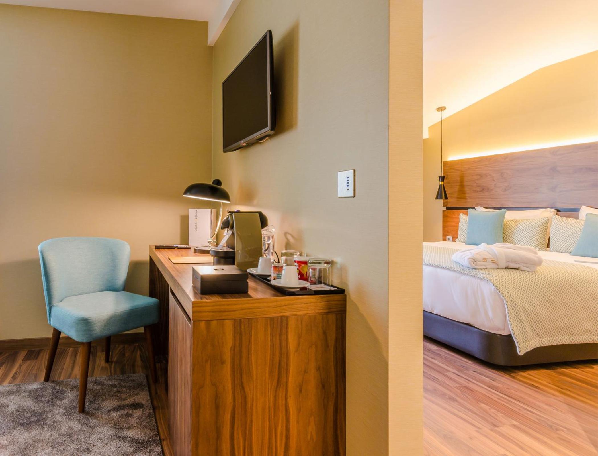 Suite (2 Adults)