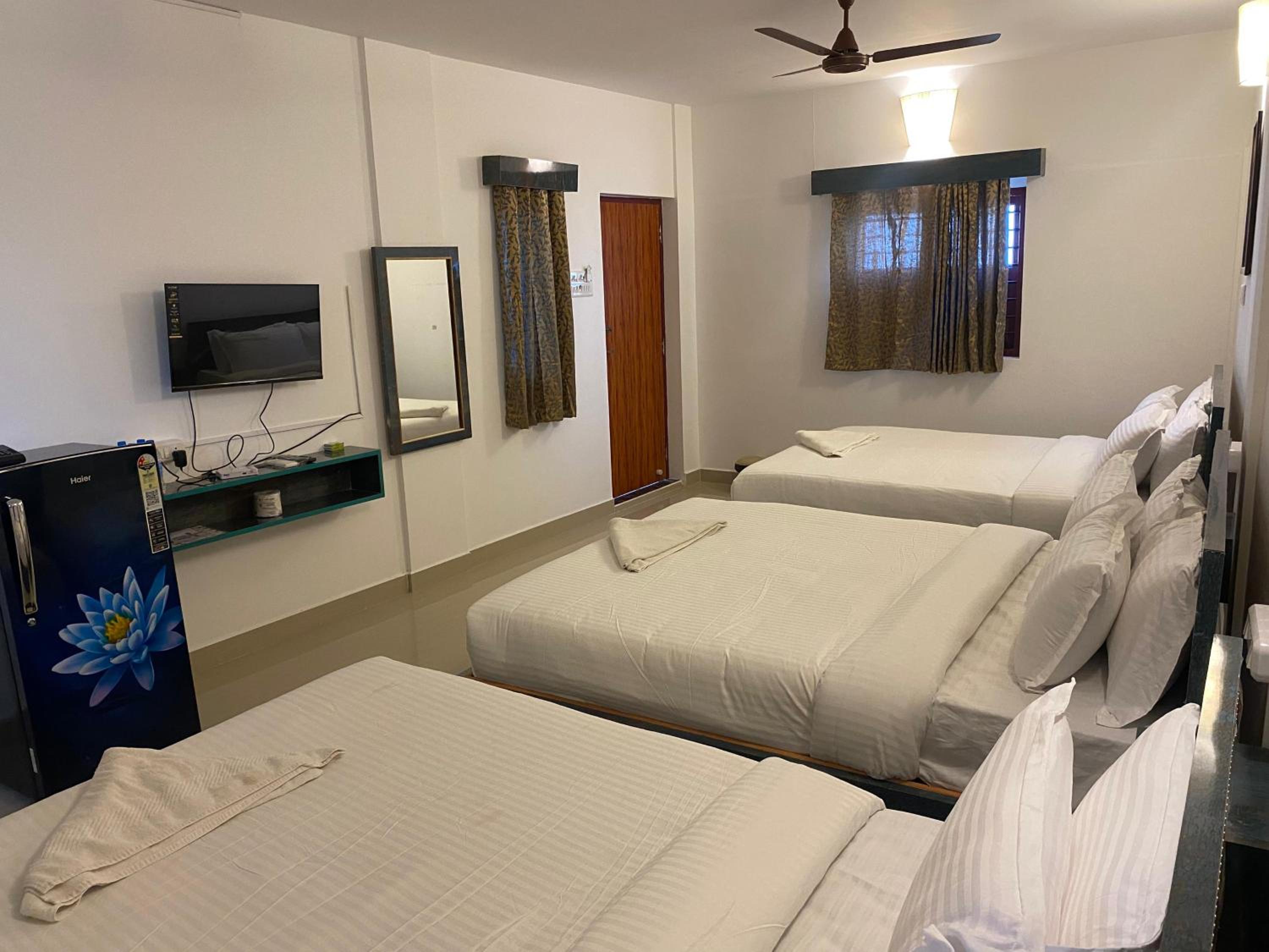 Suite with Terrace - Photo 3
