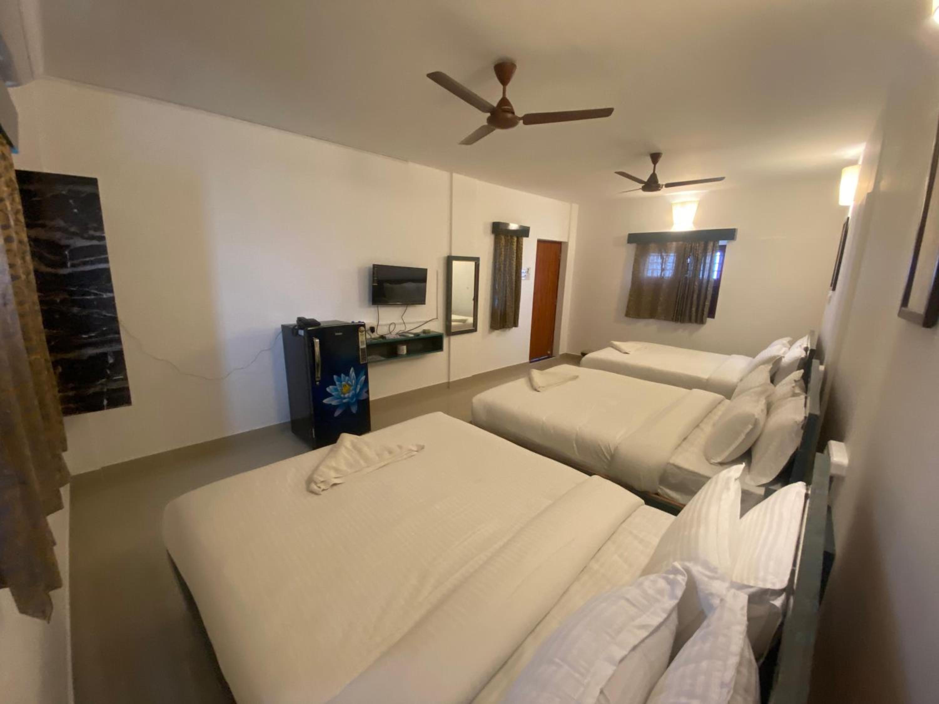 Suite with Terrace - Photo 4