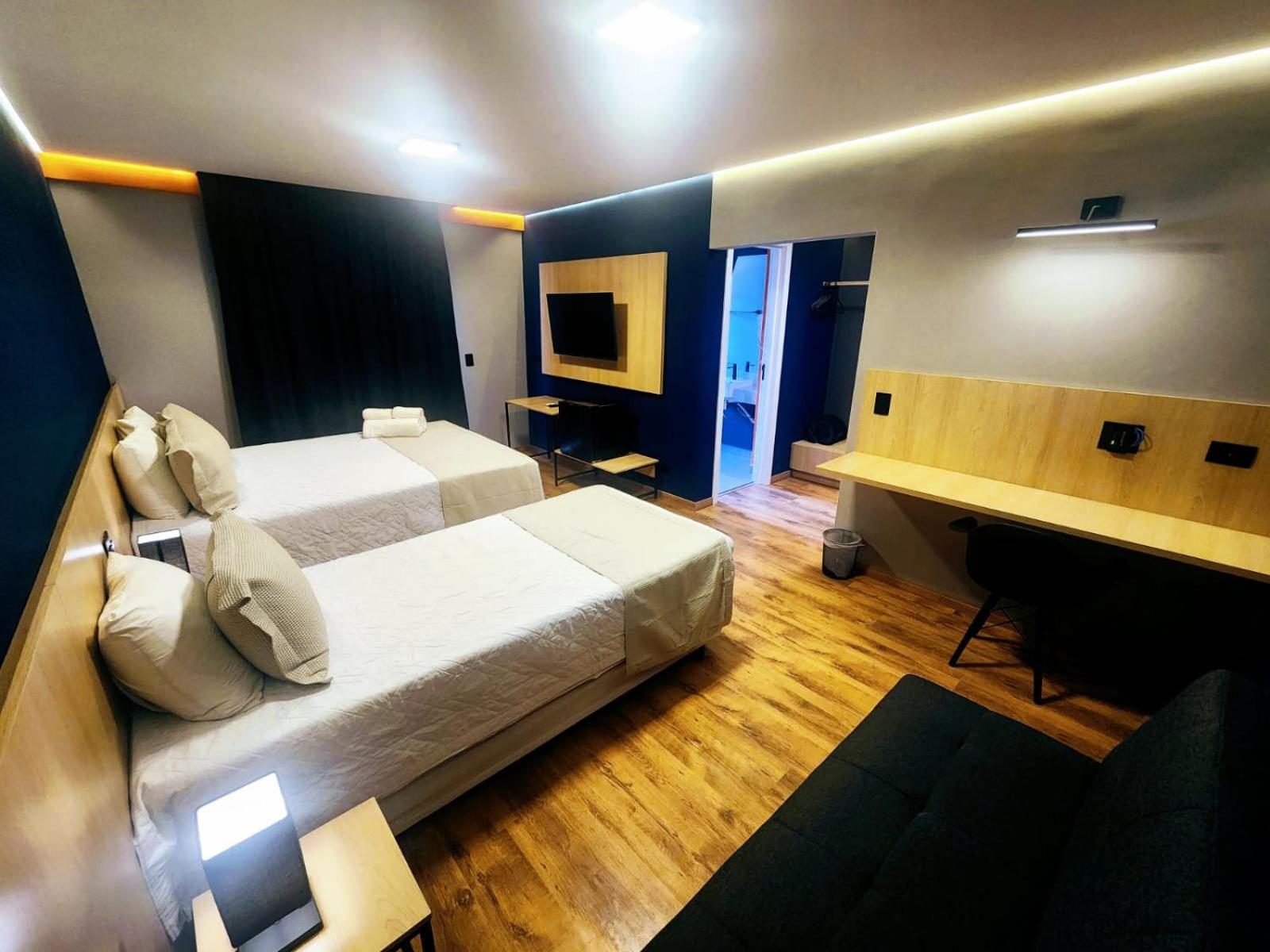 One-Bedroom Premium Apartment photo 2
