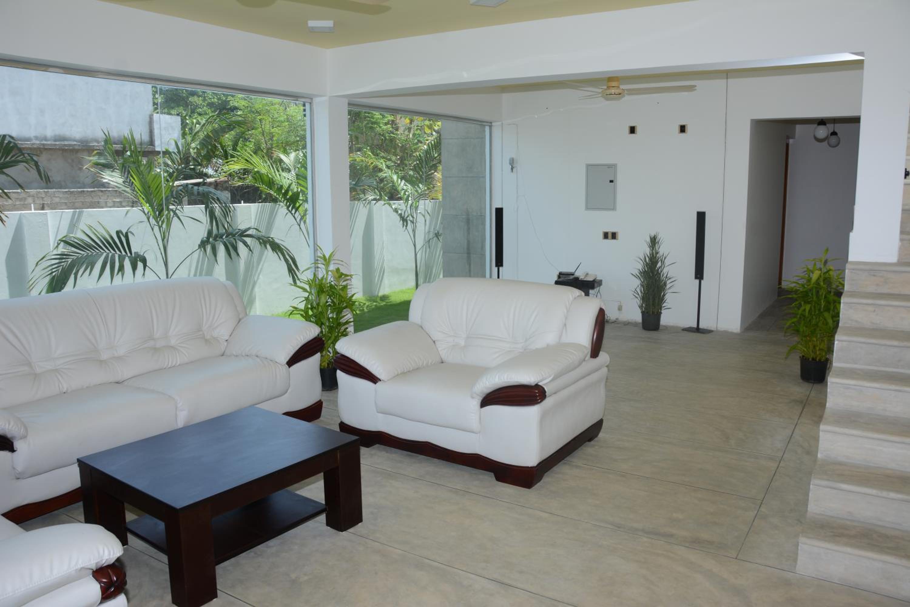 Deluxe Family Room photo 2