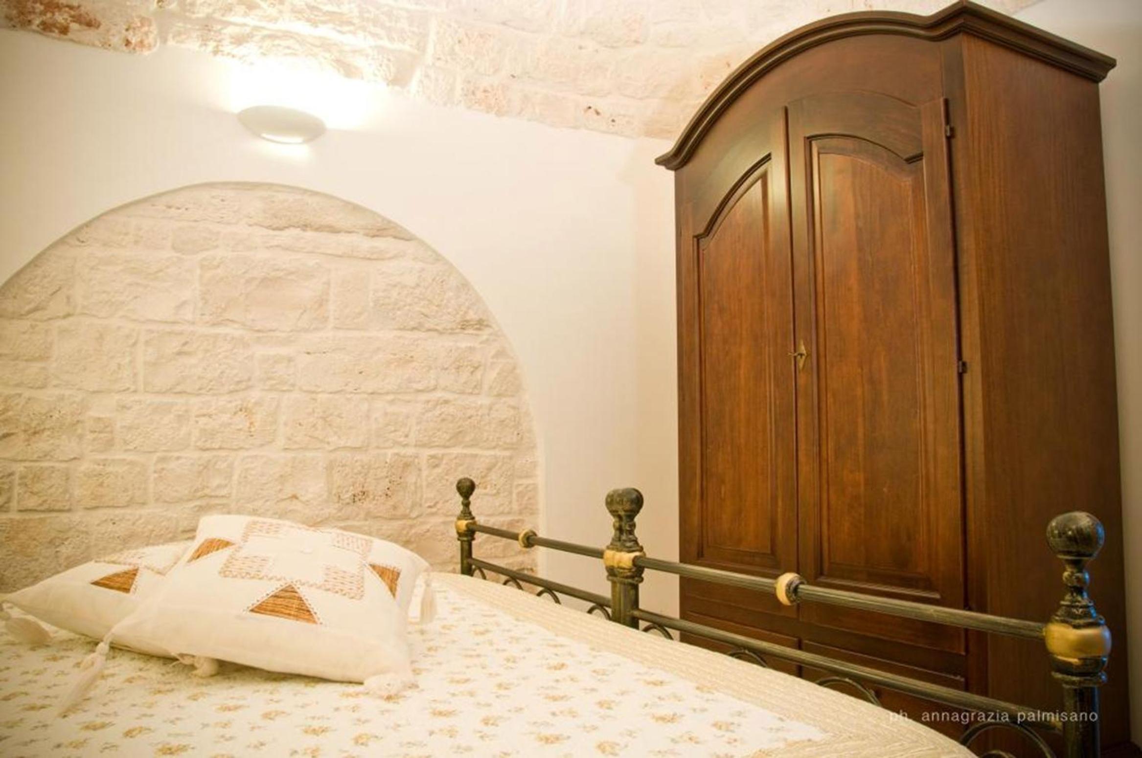 Trullo Deluxe Two-Bedroom Apartment photo 3