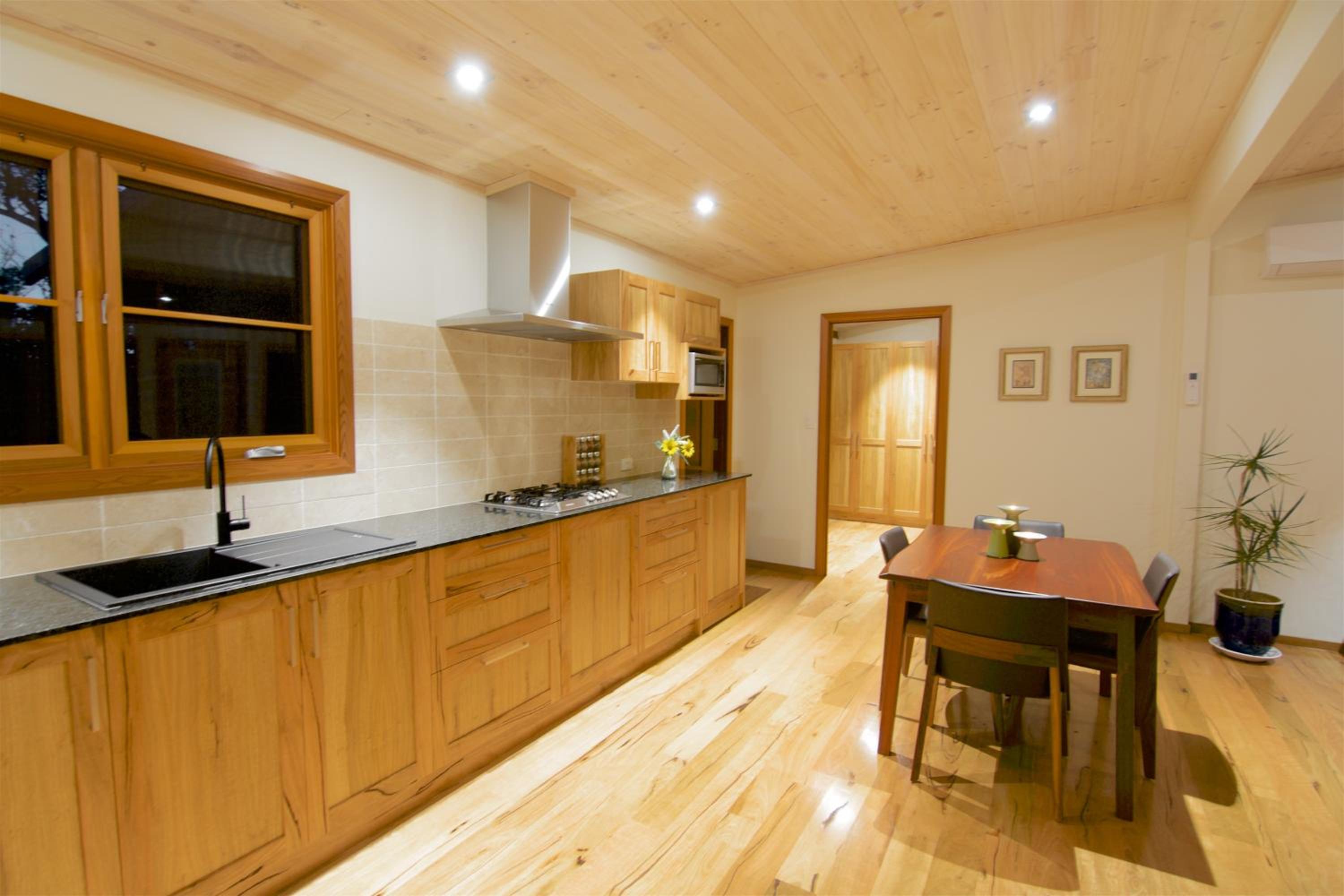 Mira- spacious one bedroom spa villa photo 2