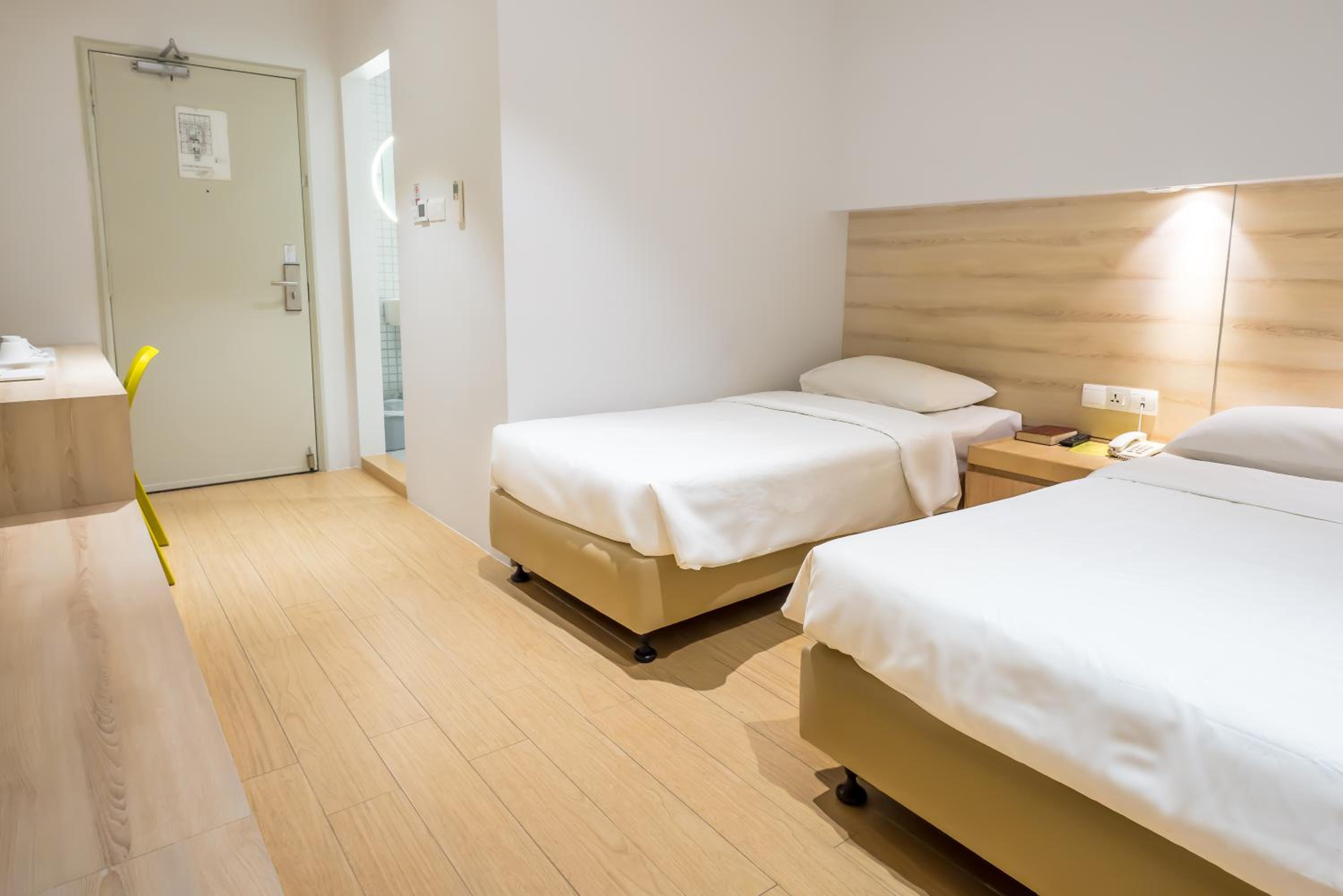 Superior Triple Room (No Window) photo 1