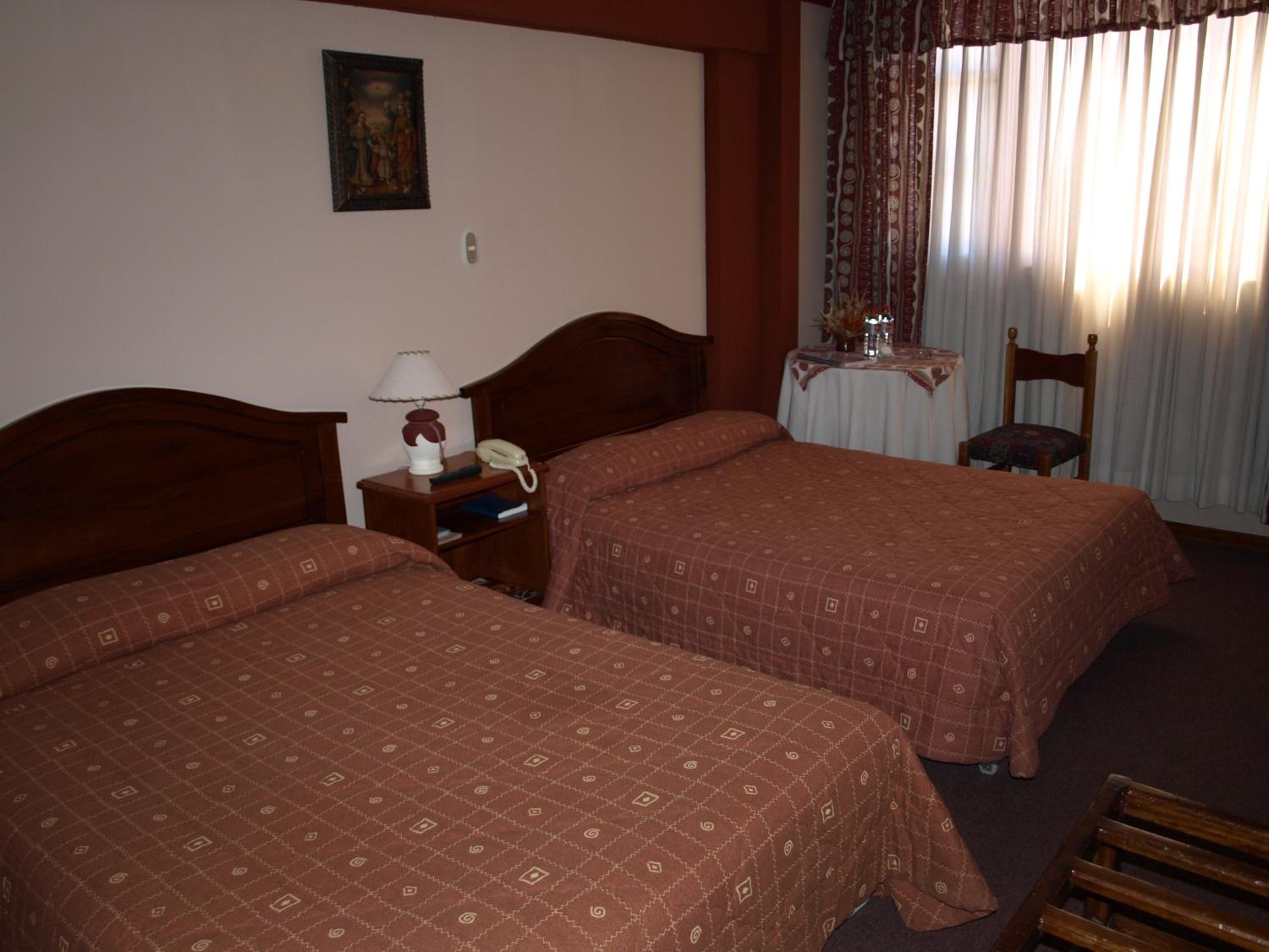 Twin Room - Photo 14