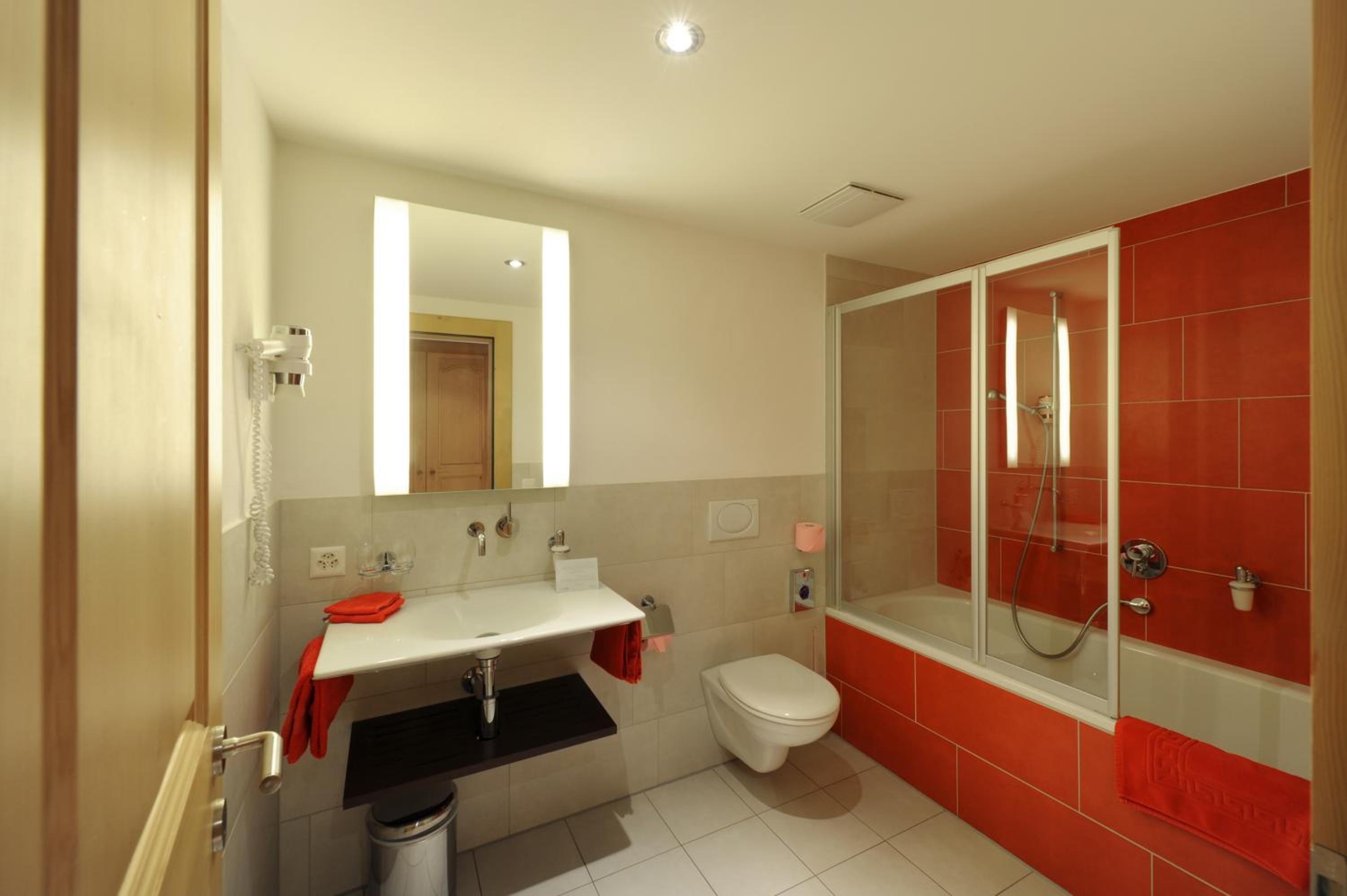 Theme Double Room - Photo 3