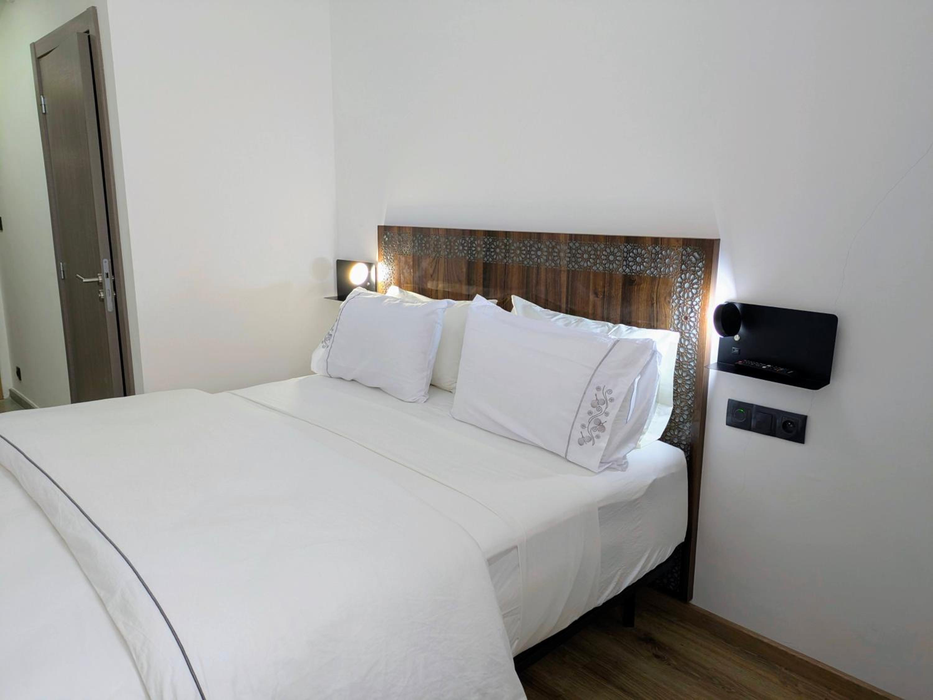 Double Room - Disability Access photo 3