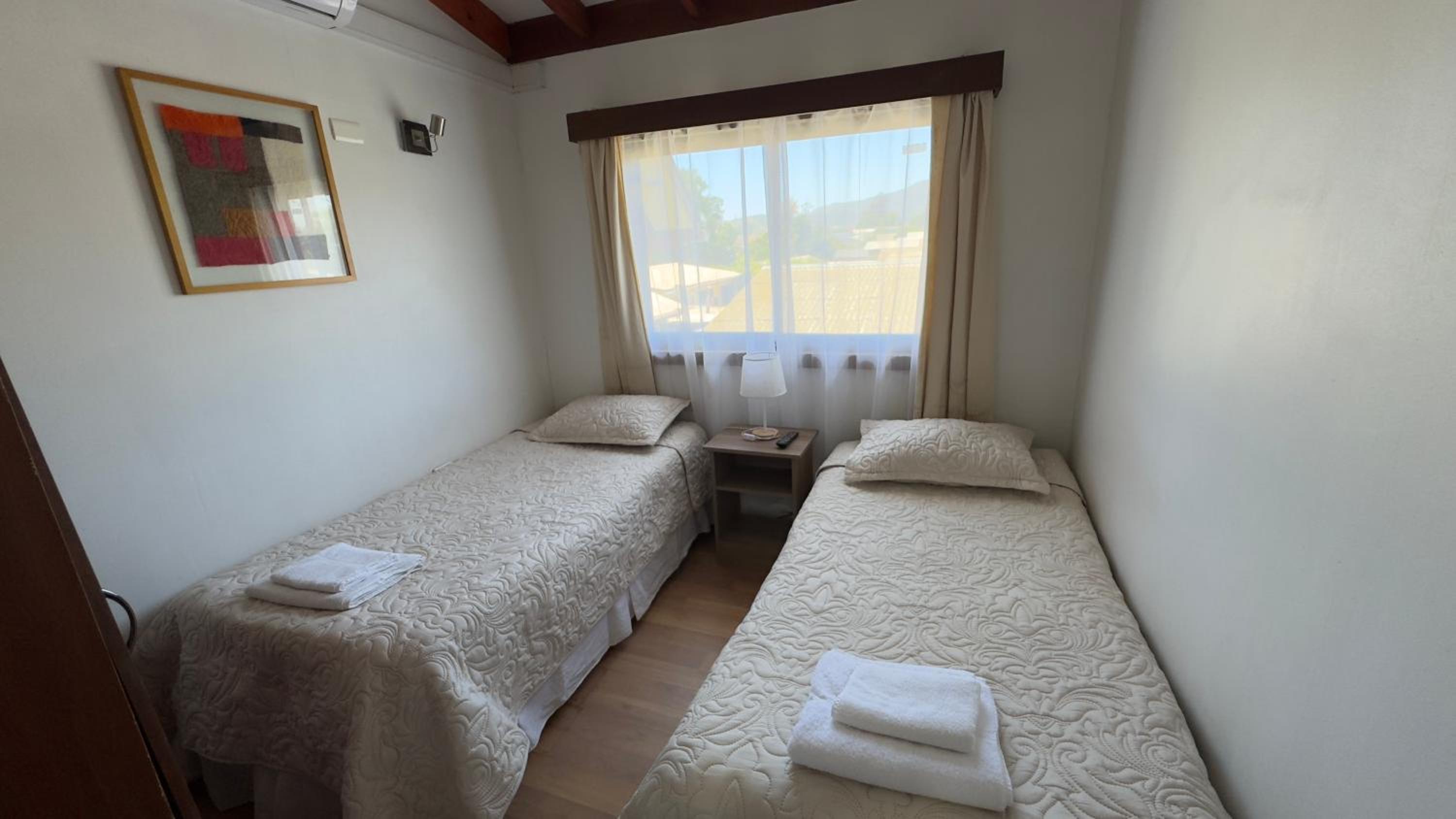 Twin Room with Shared Bathroom photo 1