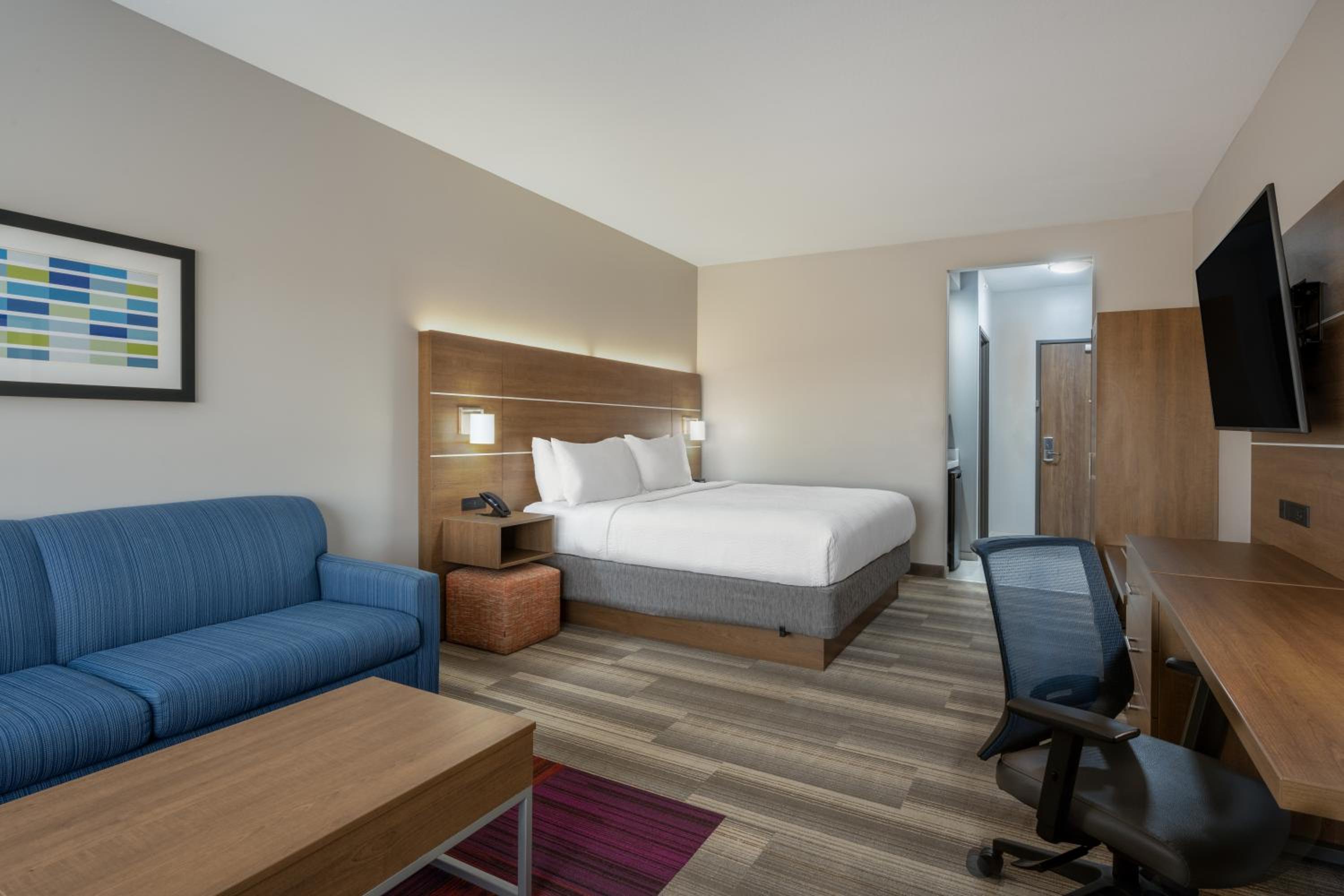 King Suite - Photo 4