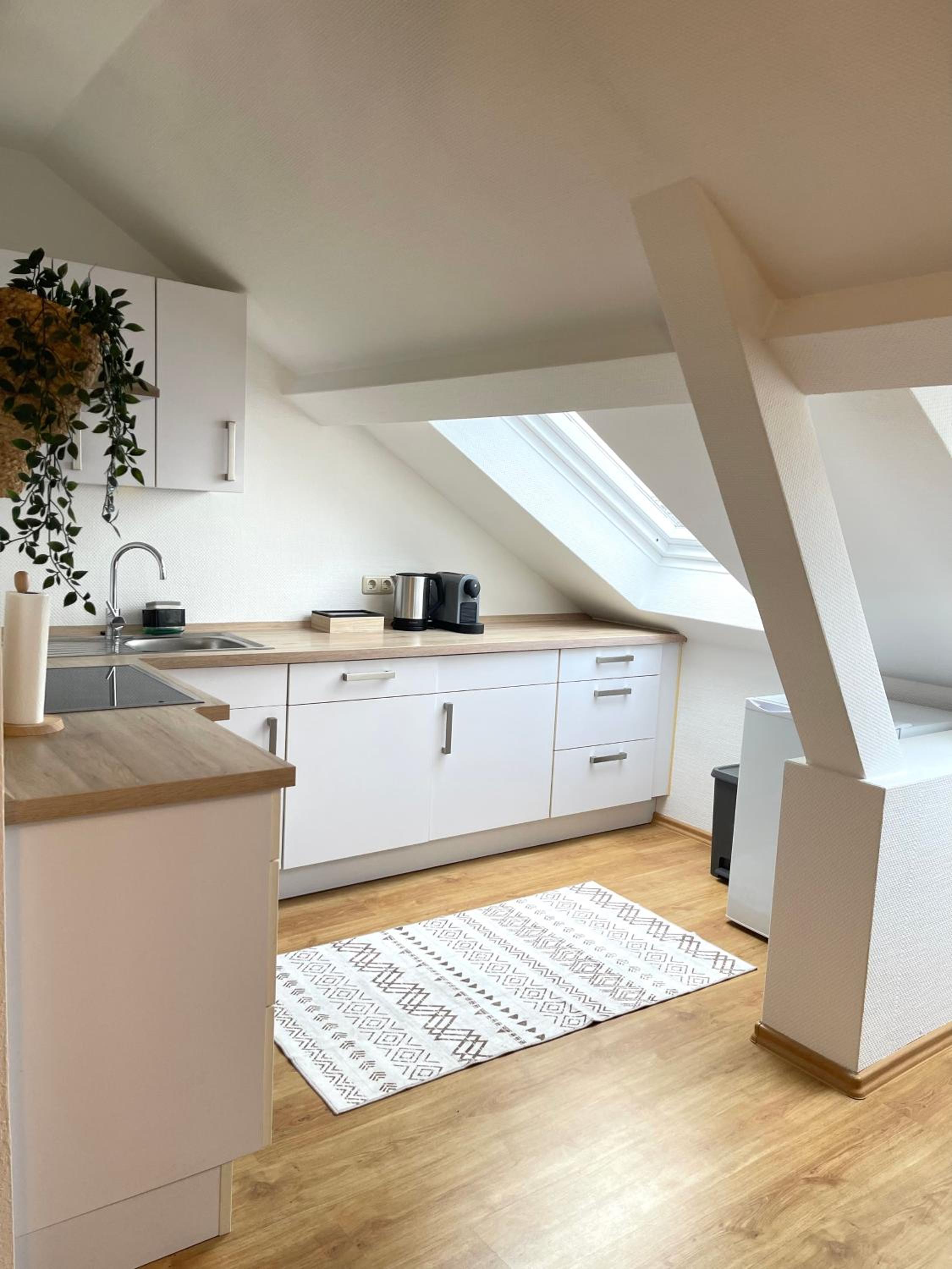 Three-Bedroom Apartment - High Floor photo 2