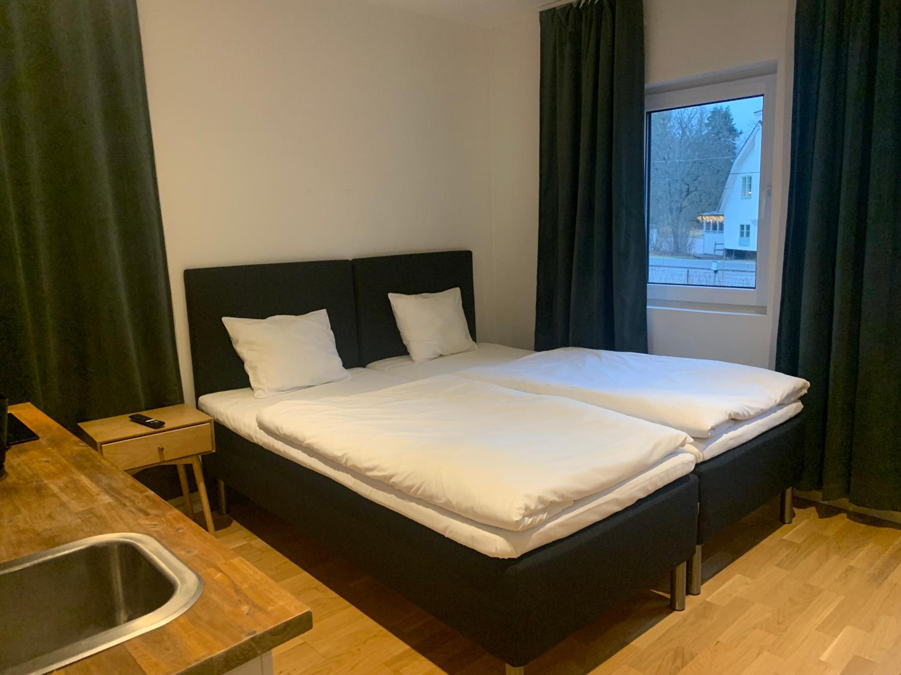 Economy Twin Room