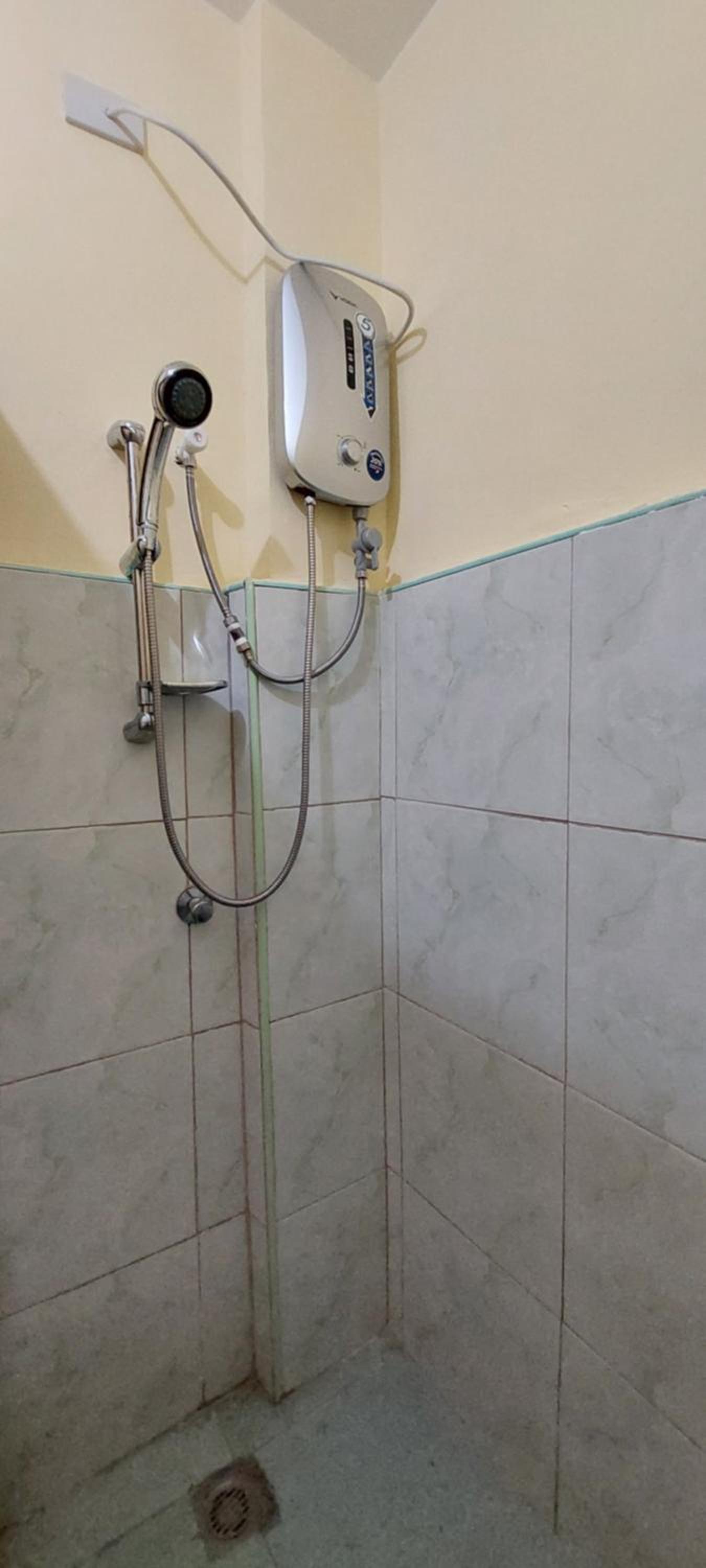 Triple Room with Private Bathroom photo 3