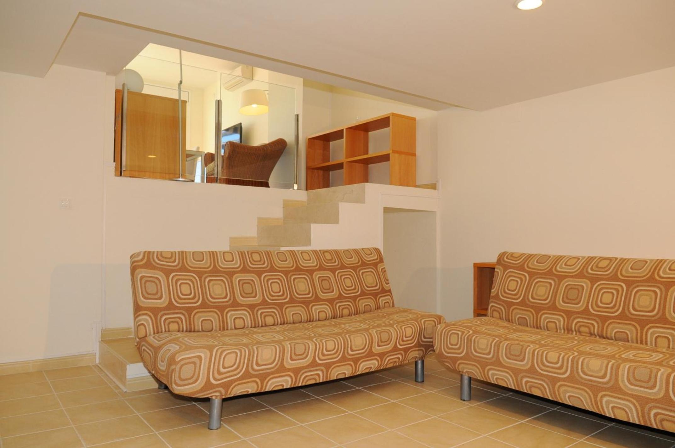 Apartamento dúplex con vista al mar (6 adultos)