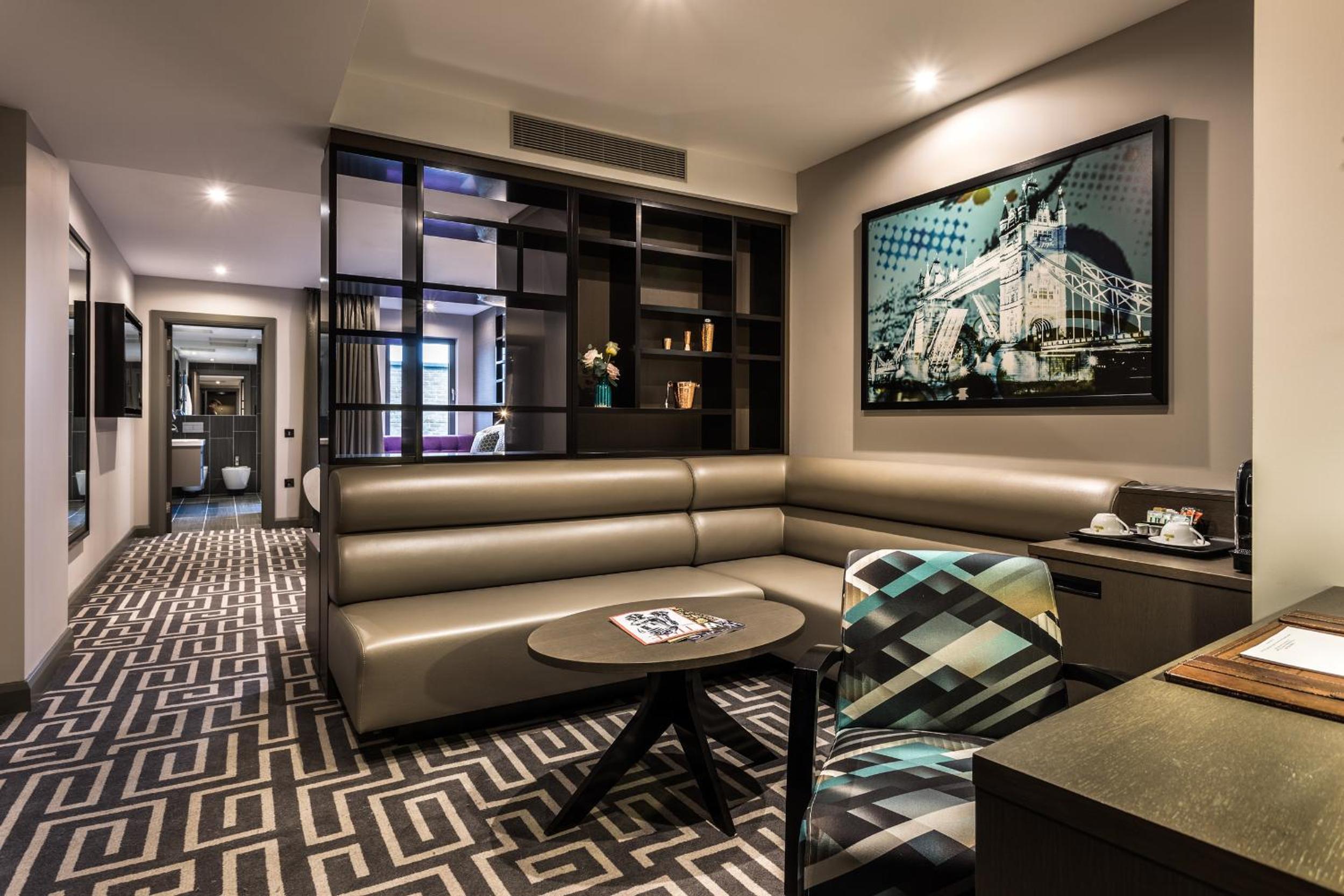 Hoxton Studio Suite photo 2
