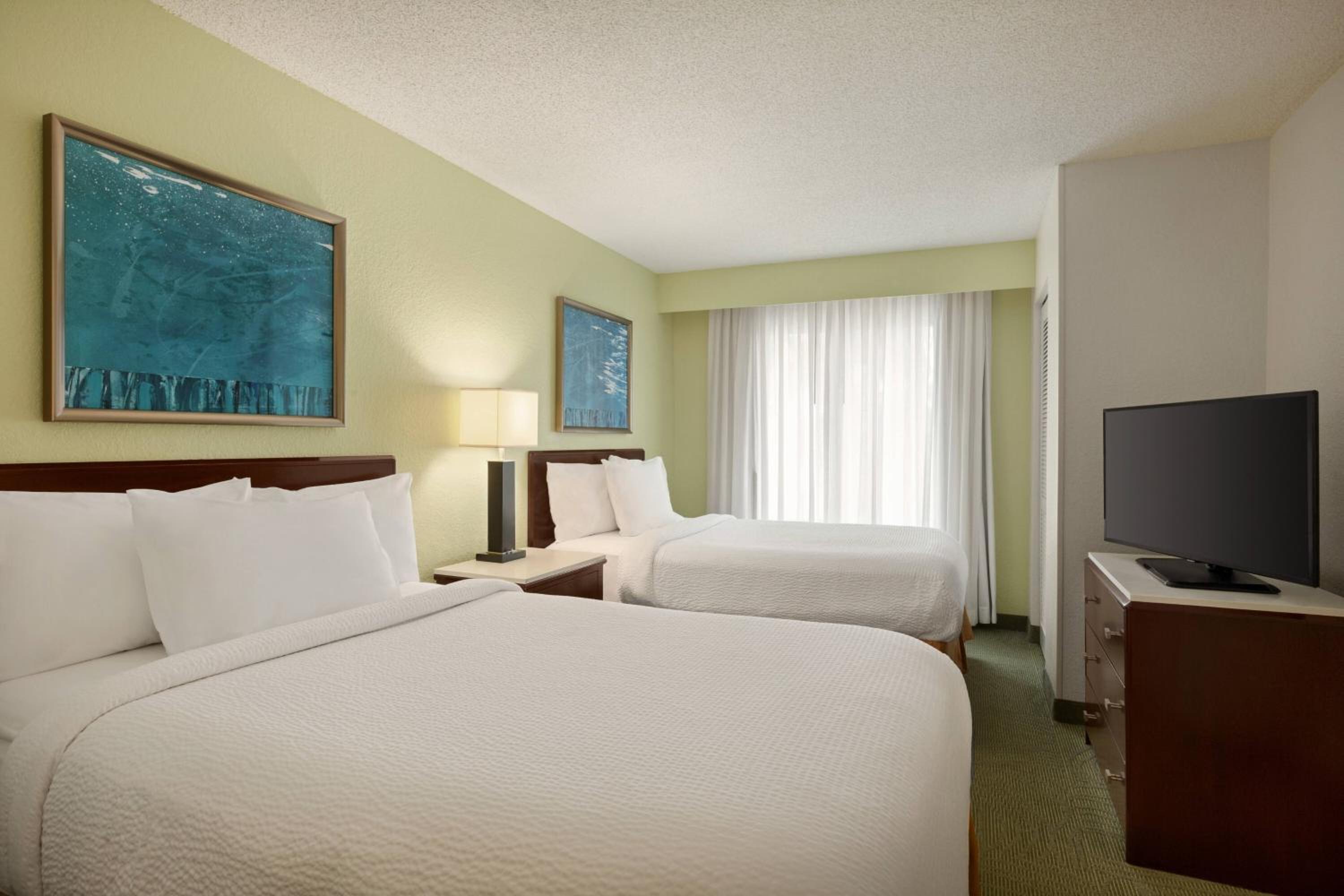 Double Suite with Two Double Beds - Photo 1