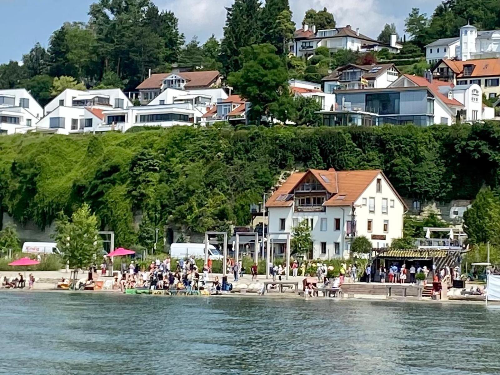 Apartment with Lake View photo 3