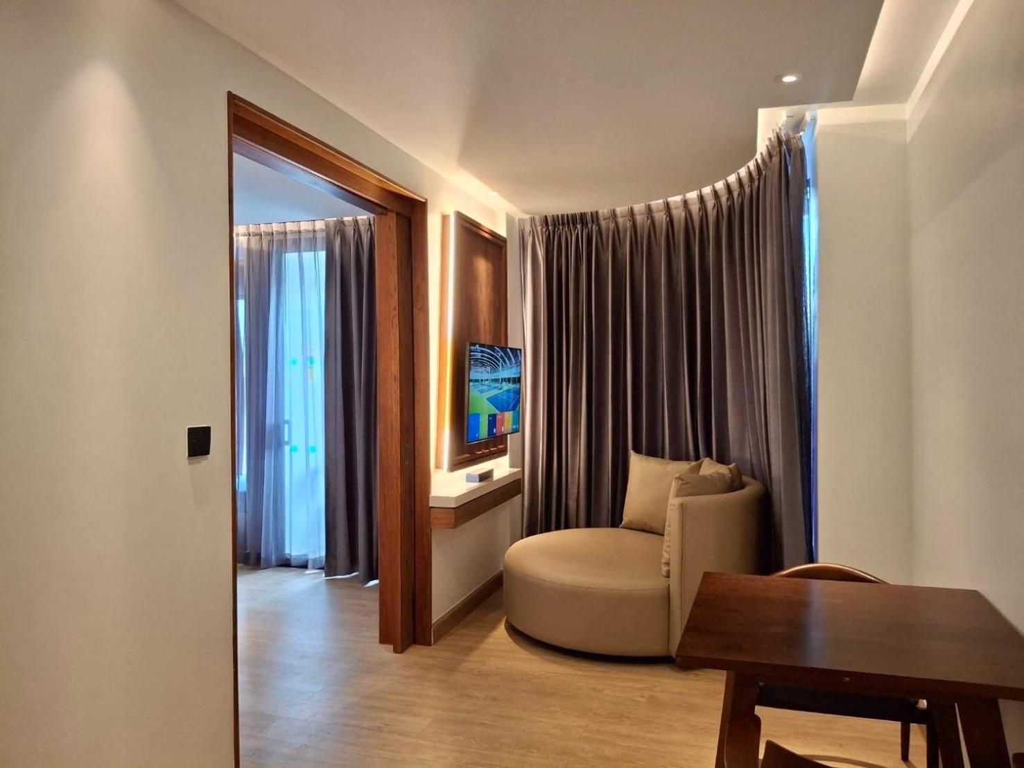 Suite with Terrace - Photo 5