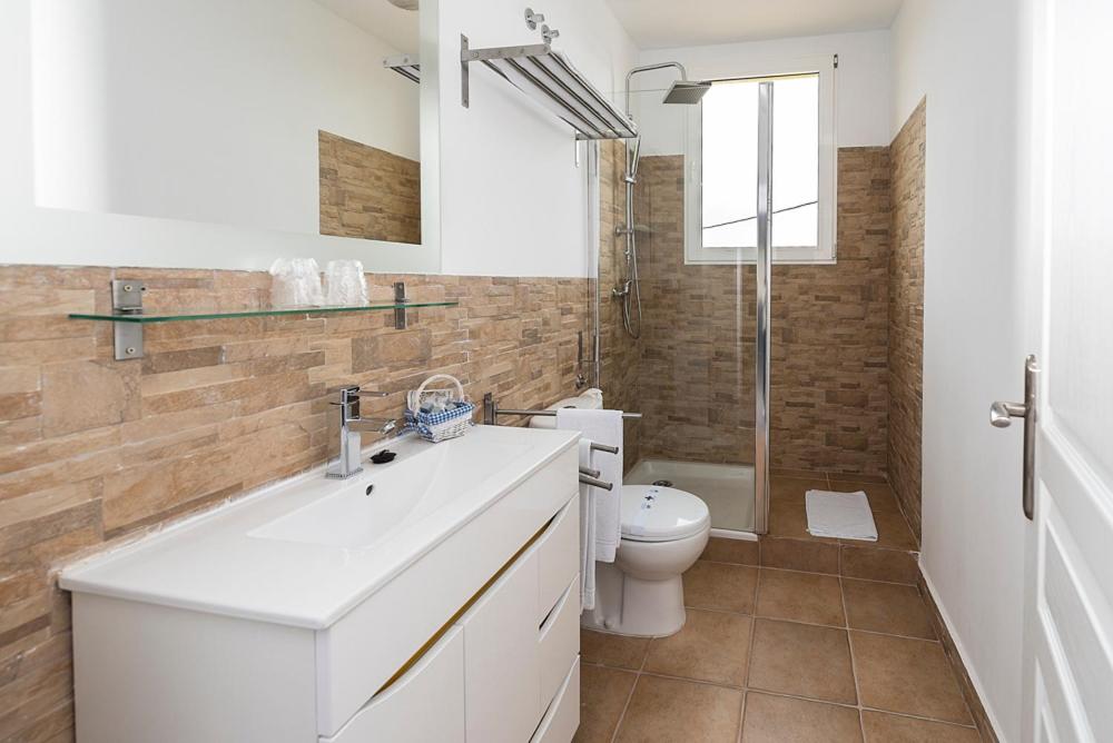 Suite with Balcony photo 3