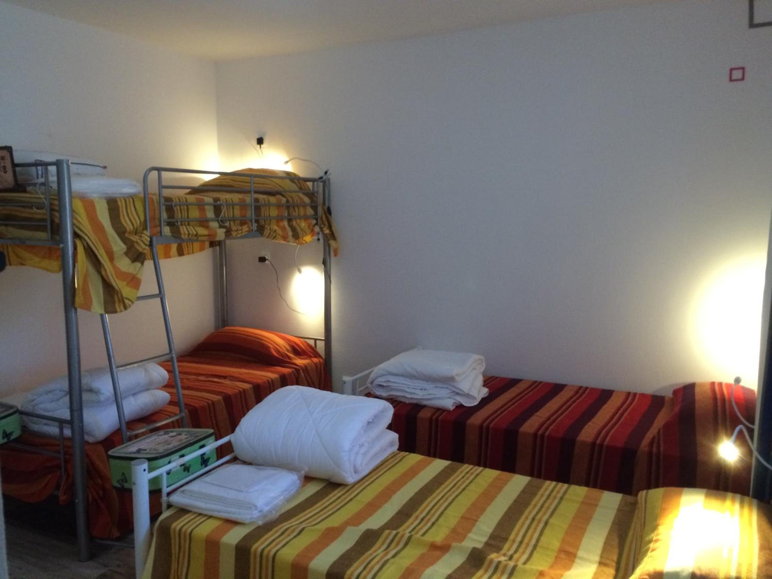Quadruple Room with Bathroom photo 3