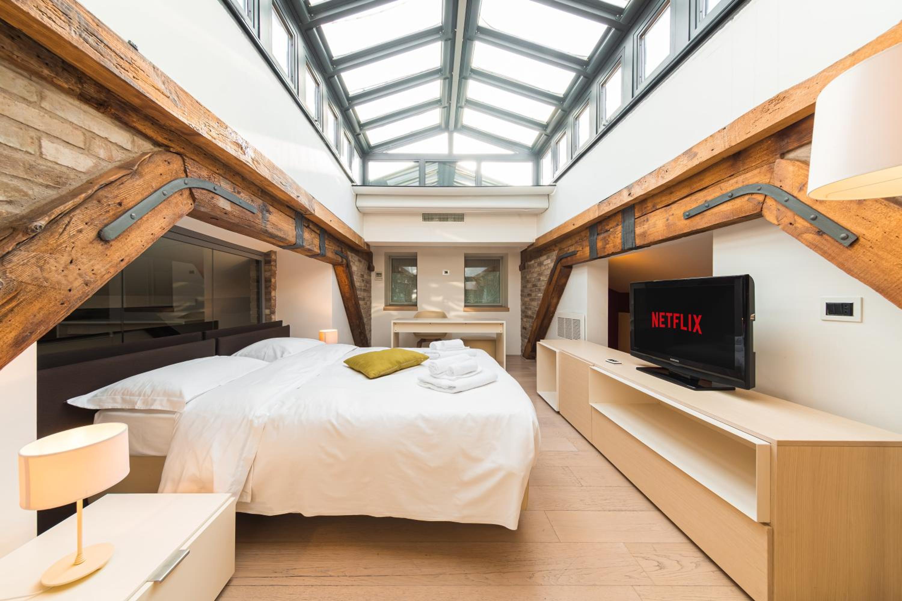 Two-Bedroom Apartment with City View