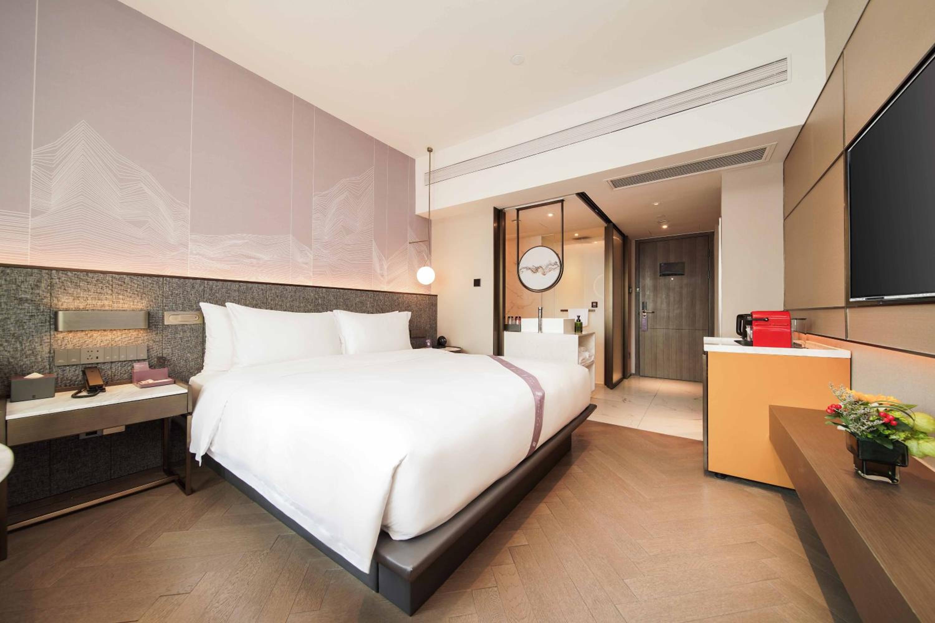 Double Room - Photo 7