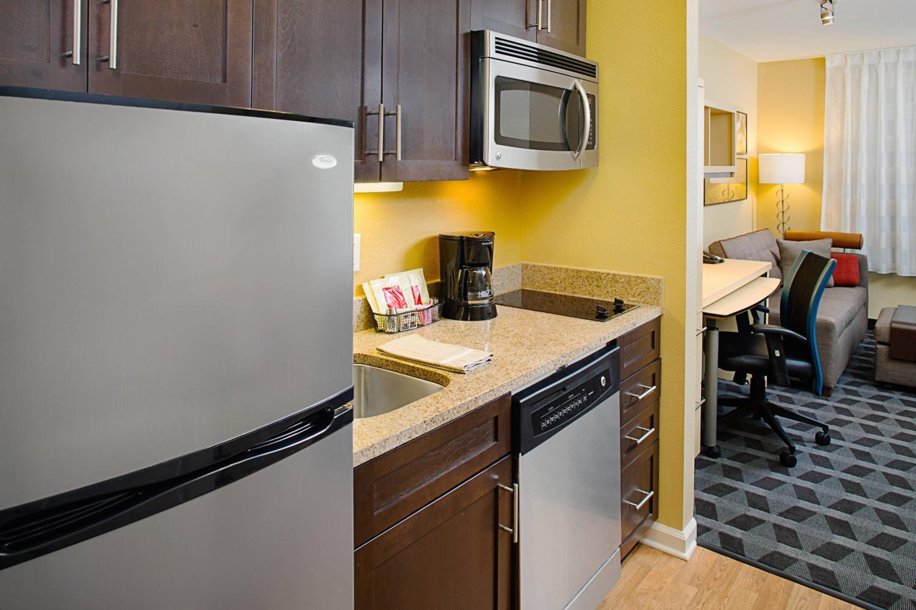 TownePlace Suites by Marriott Fayetteville N / Springdale, Photo 4