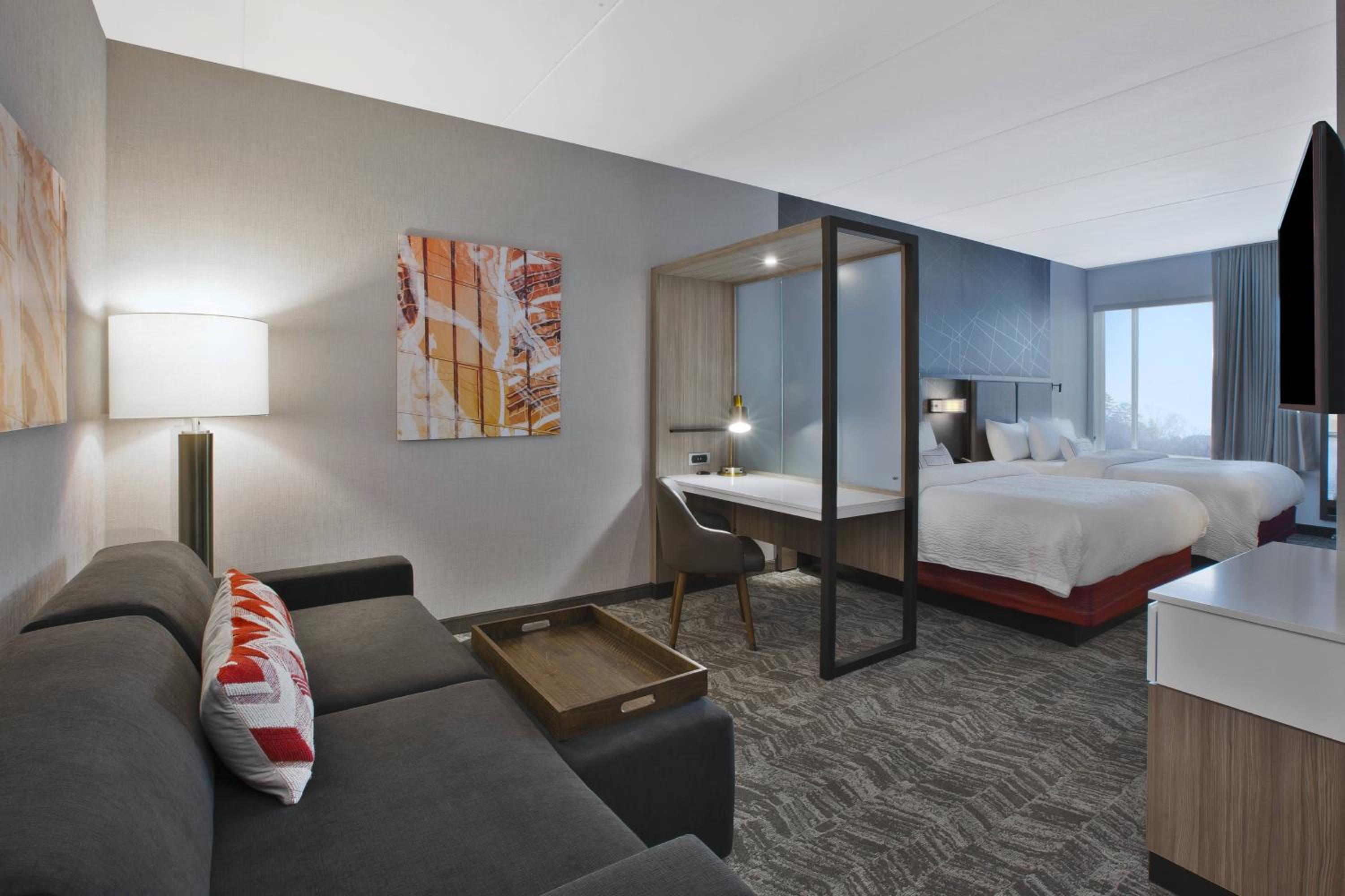Queen Suite with Two Queen Beds, Roll-In Shower and Trundle Sofa - Mobility Access/Hearing Accessible