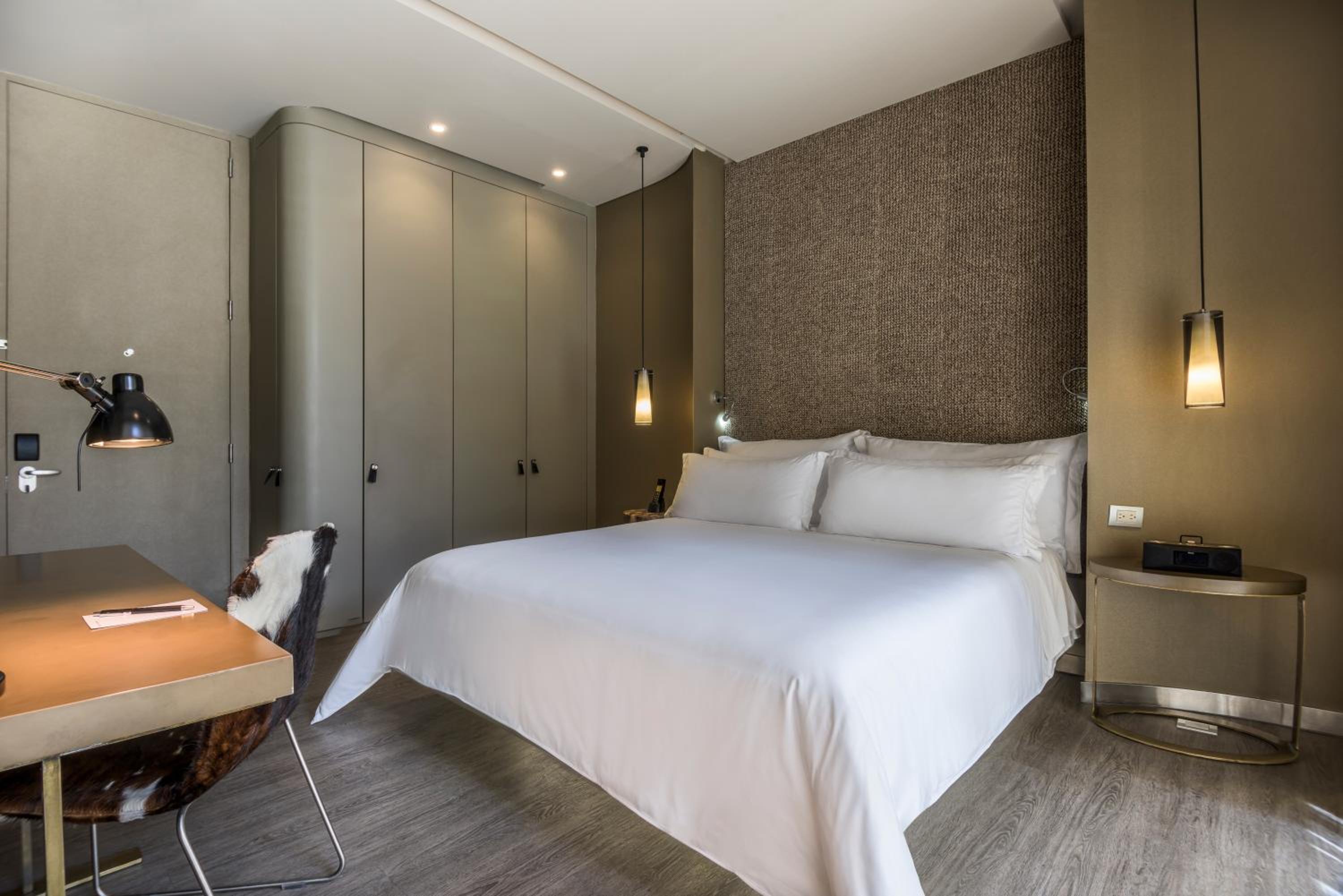Superior Double or Twin Room - Photo 1