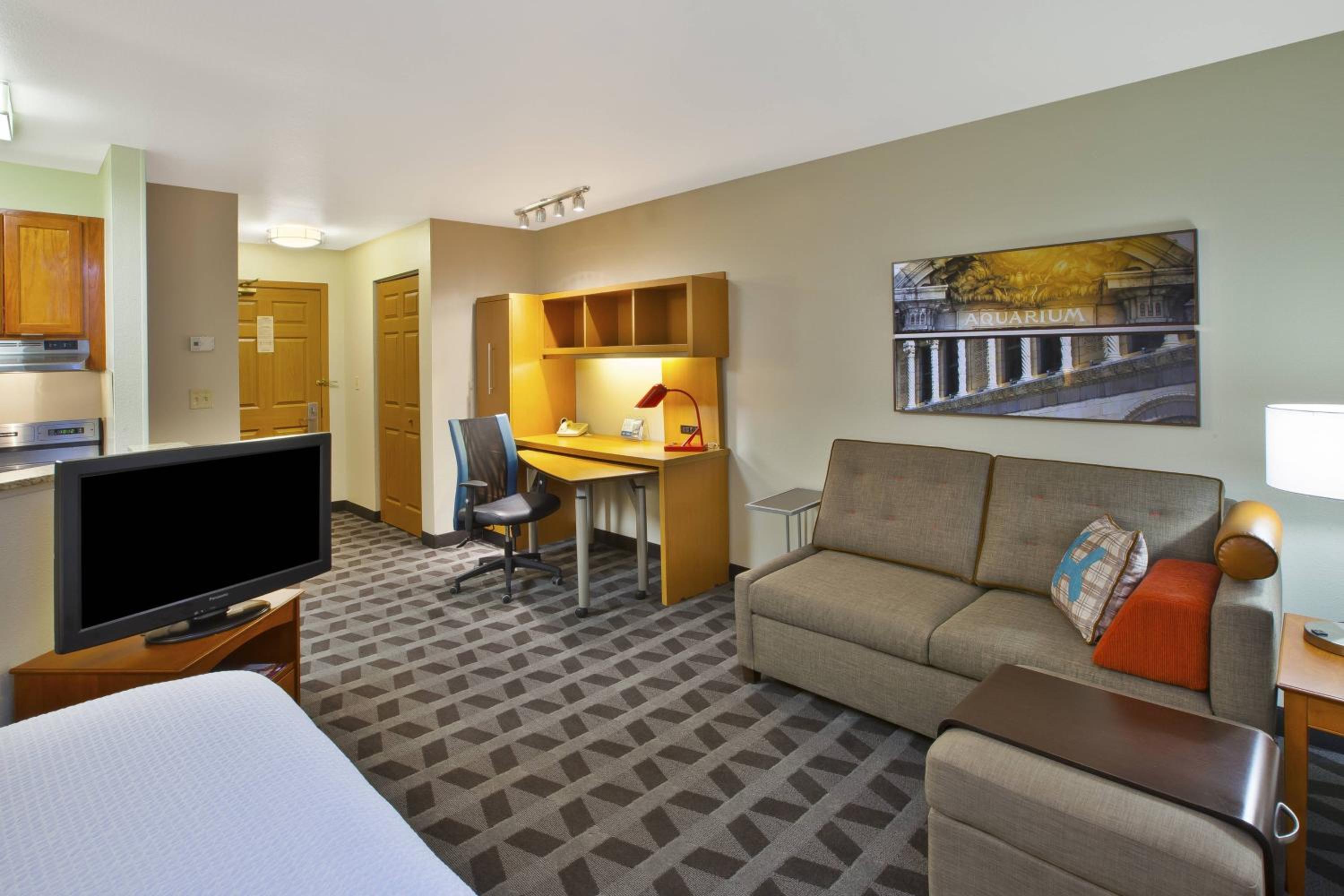 Studio Queen with Sofa Bed - Mobility Accessible w/Roll In Shower