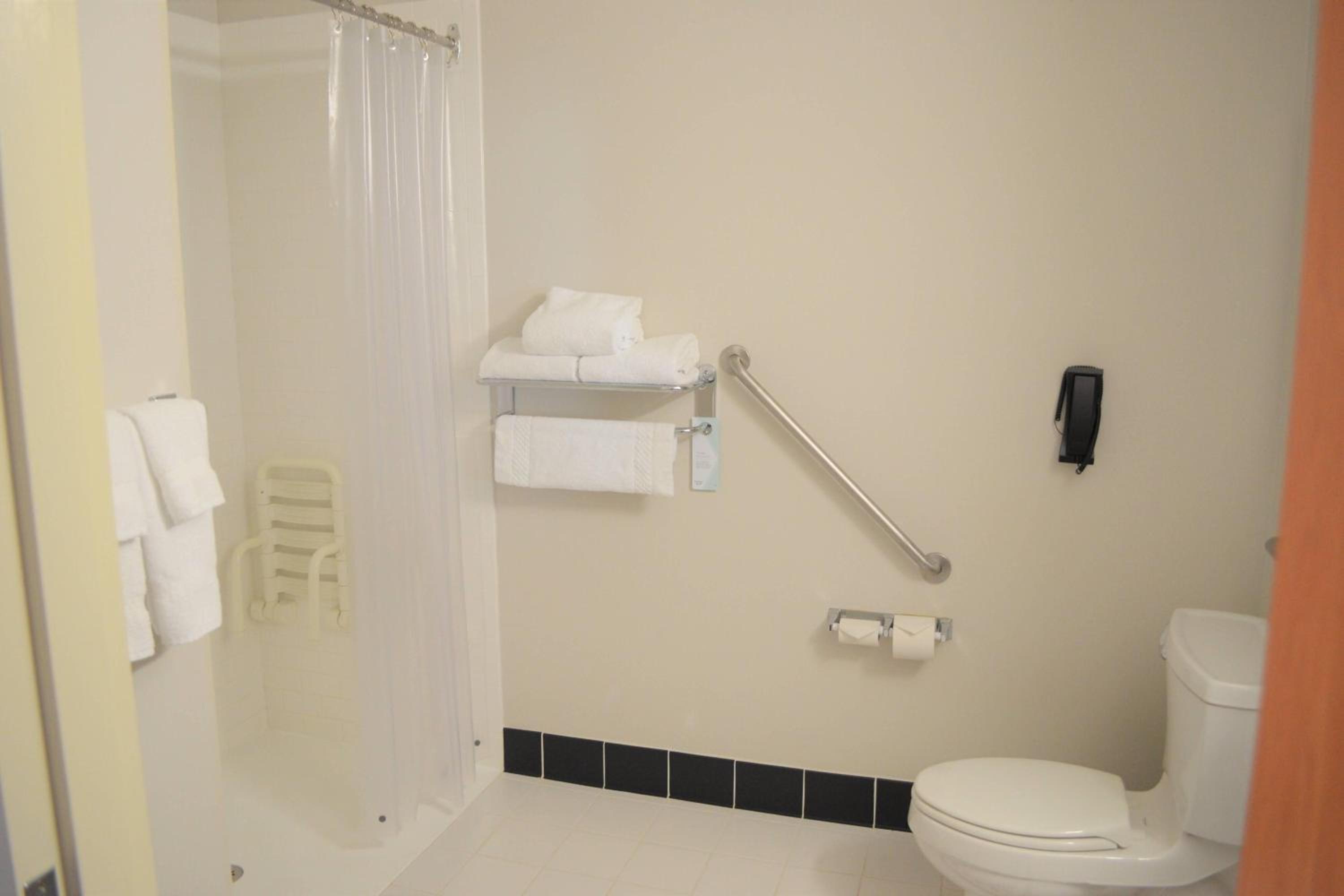 Fairfield Inn & Suites by Marriott Sault Ste. Marie, Photo 3